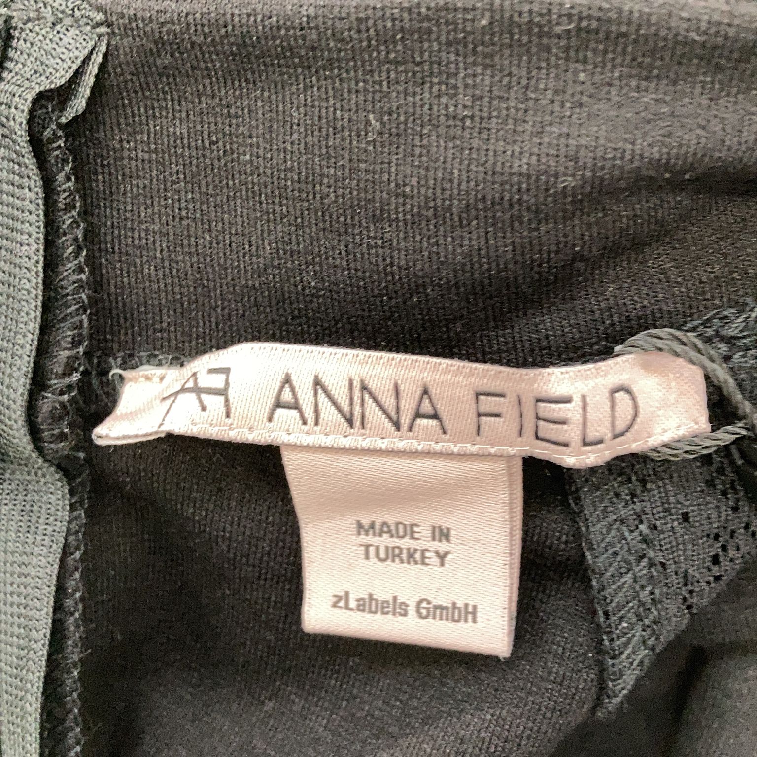 Anna Field