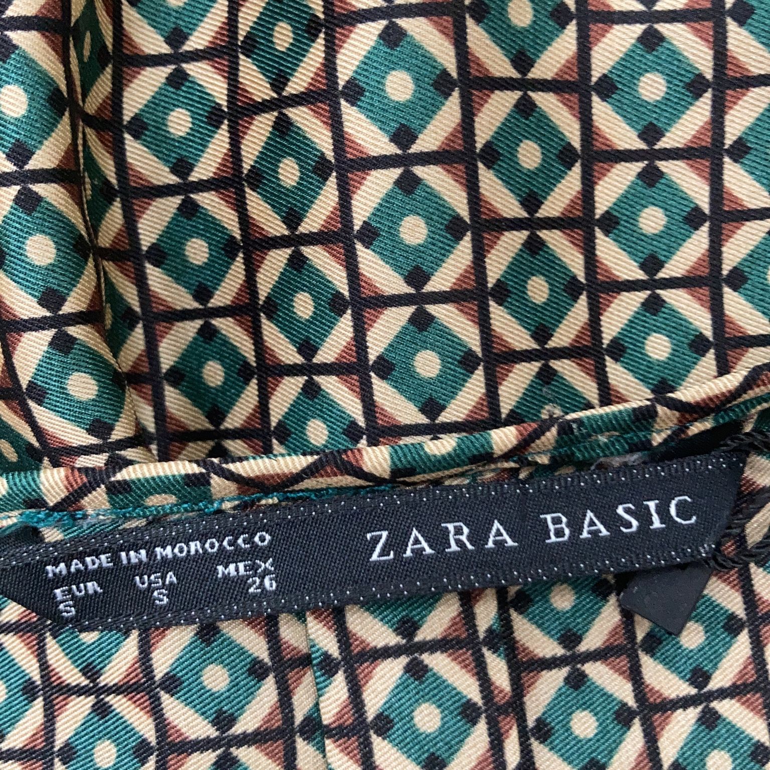 Zara Basic