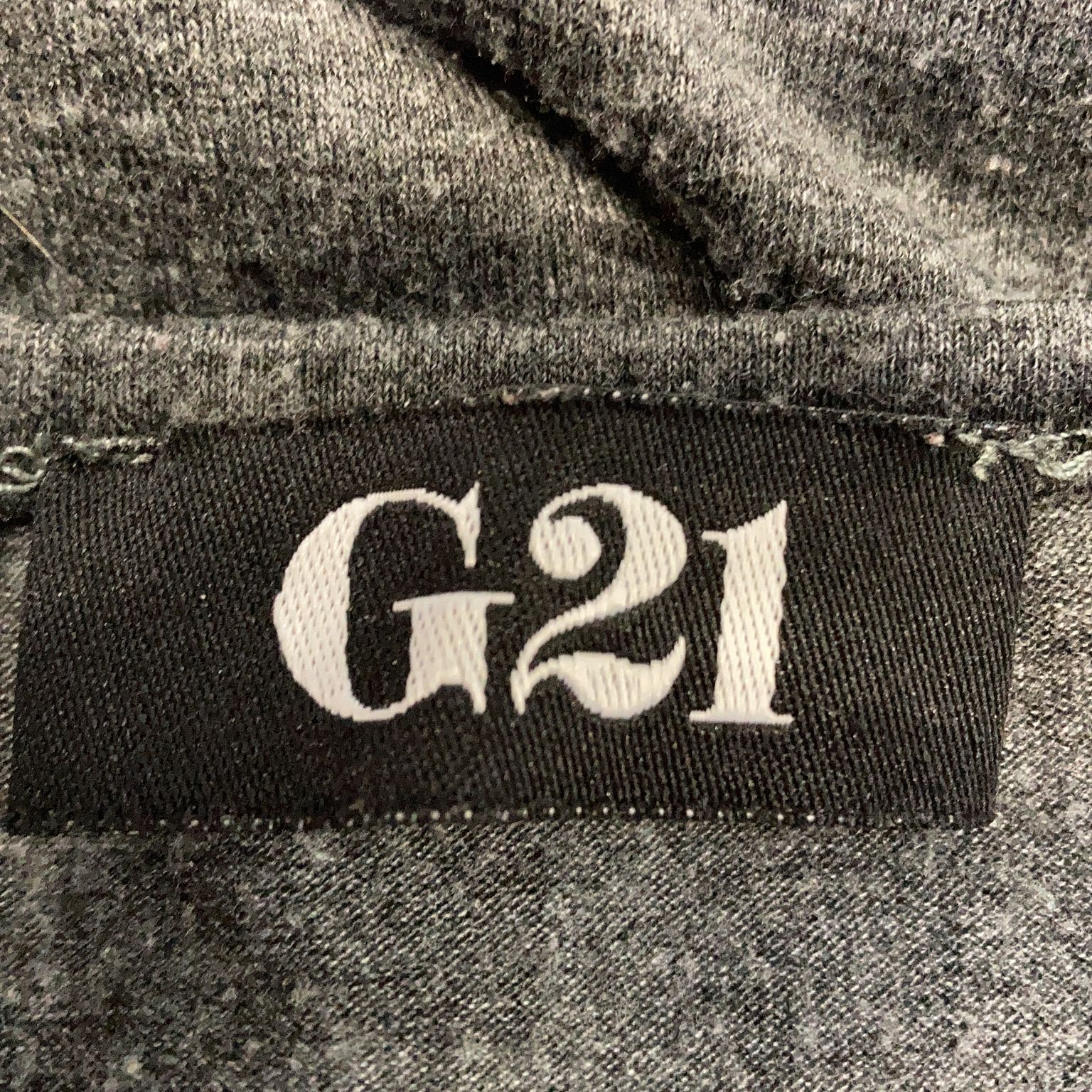 G21