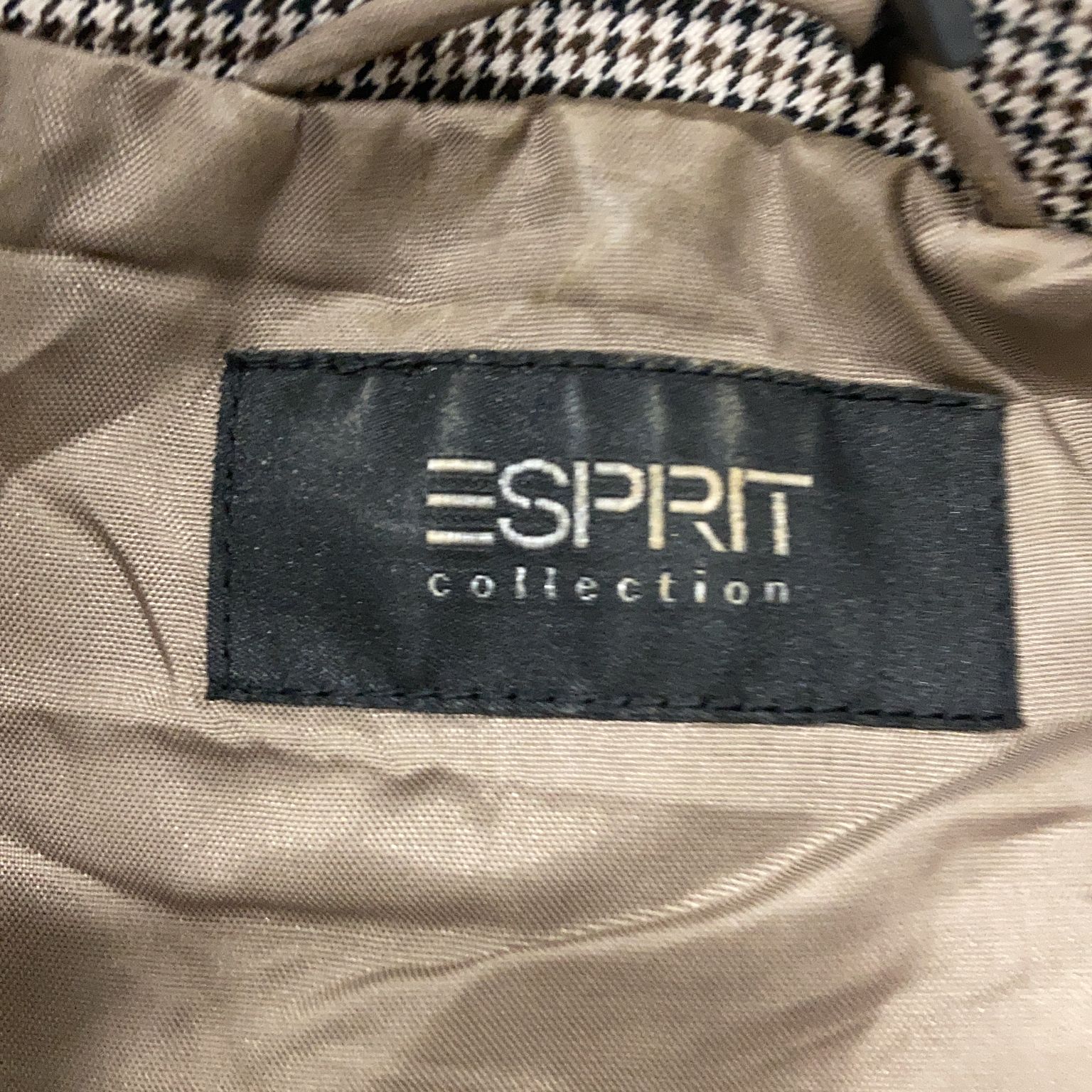 ESPRIT Collection