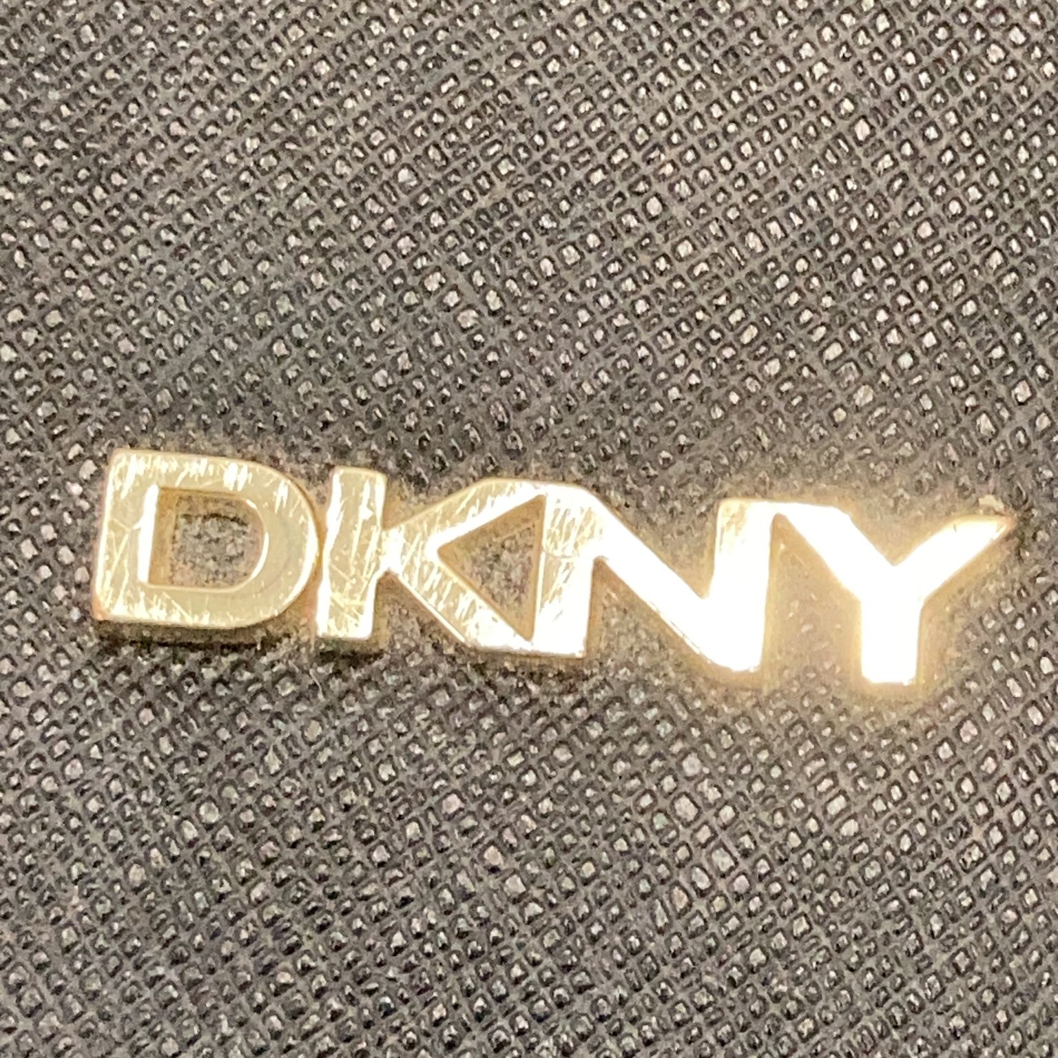 DKNY