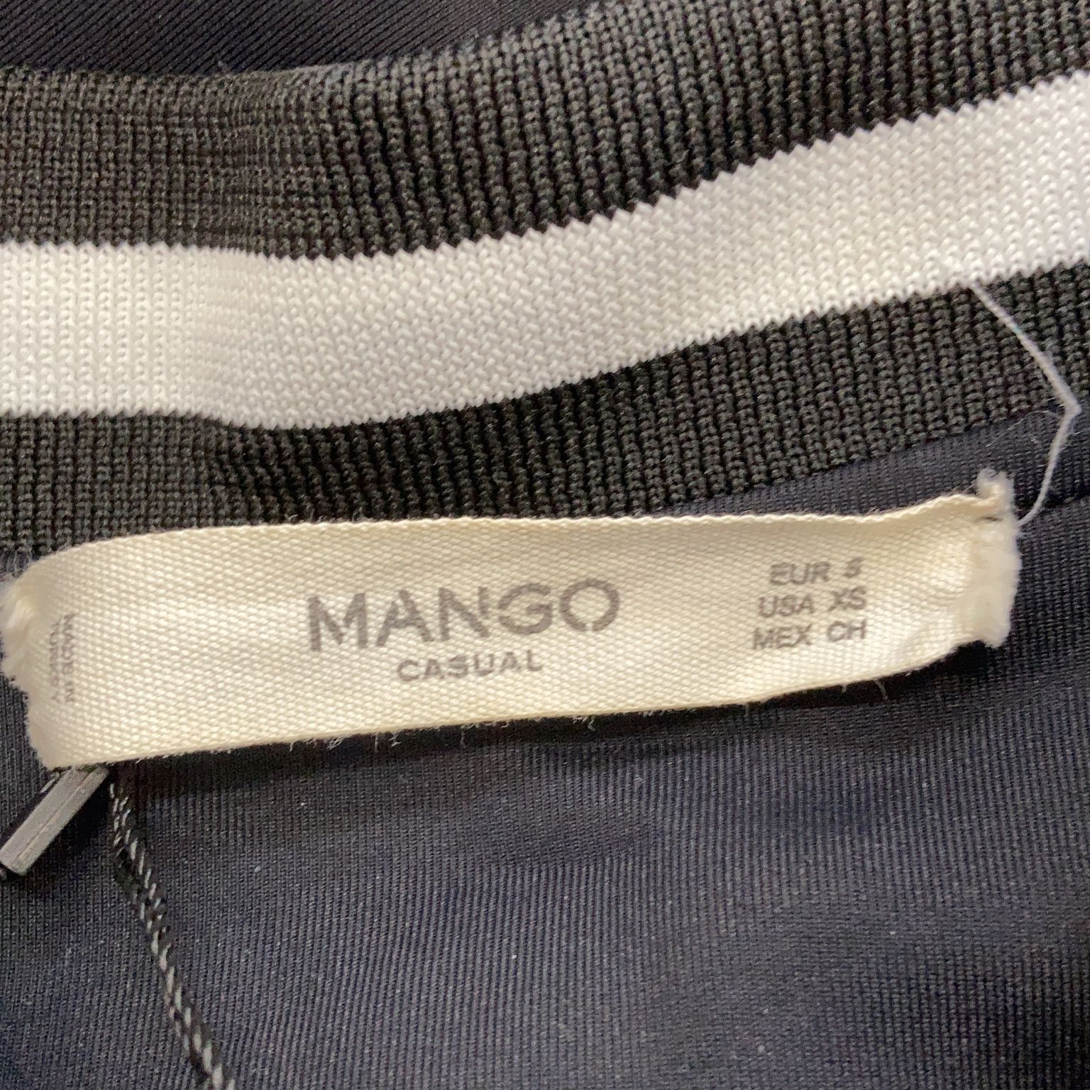 Mango Casual