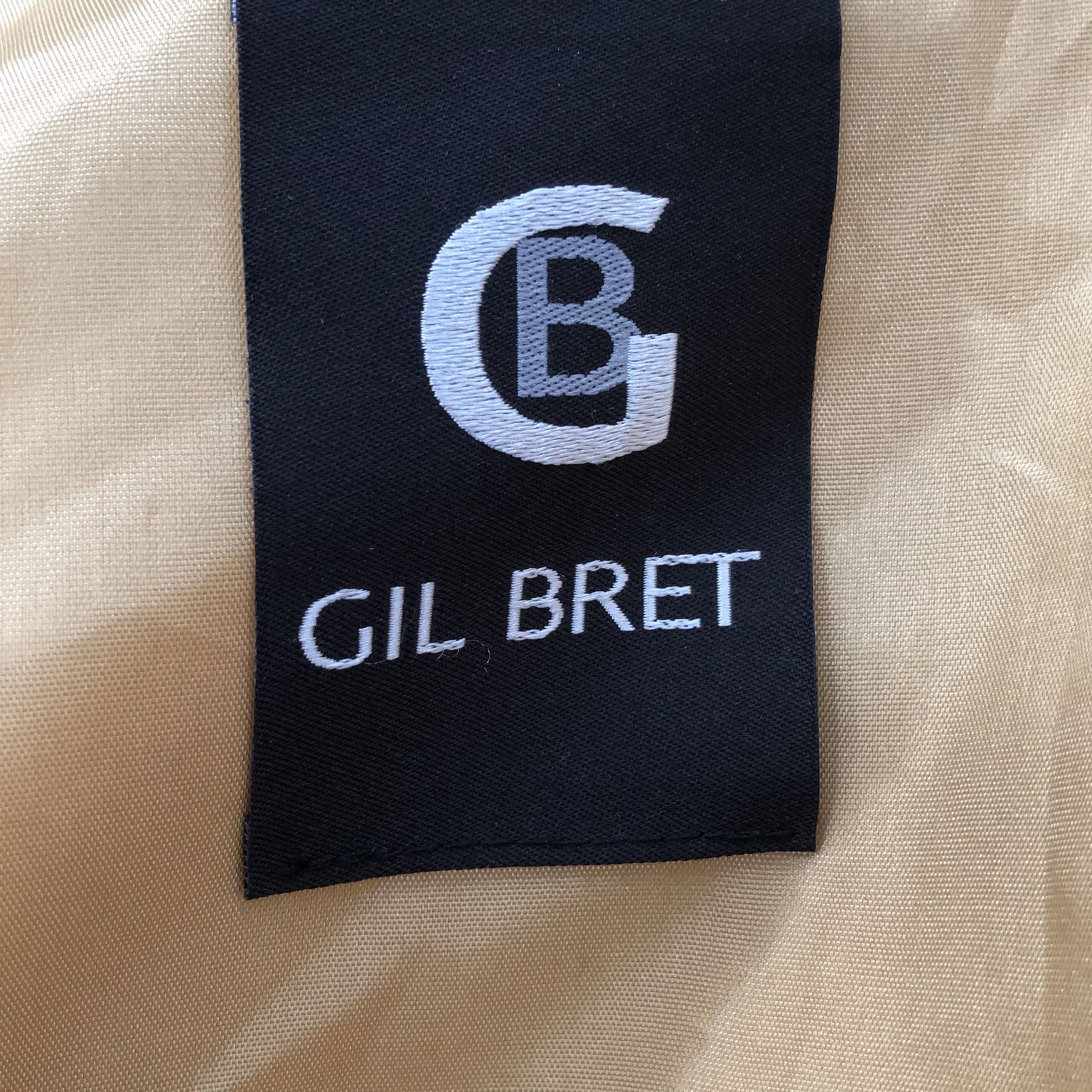 Gil Bret