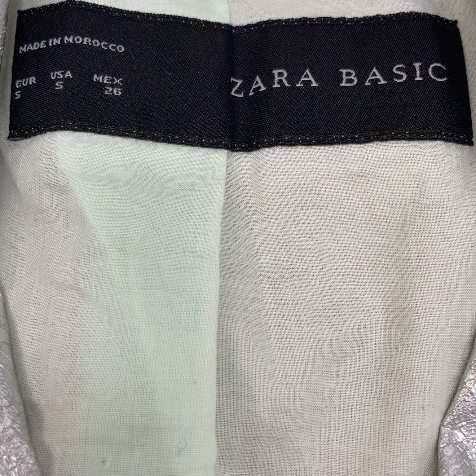 Zara Basic