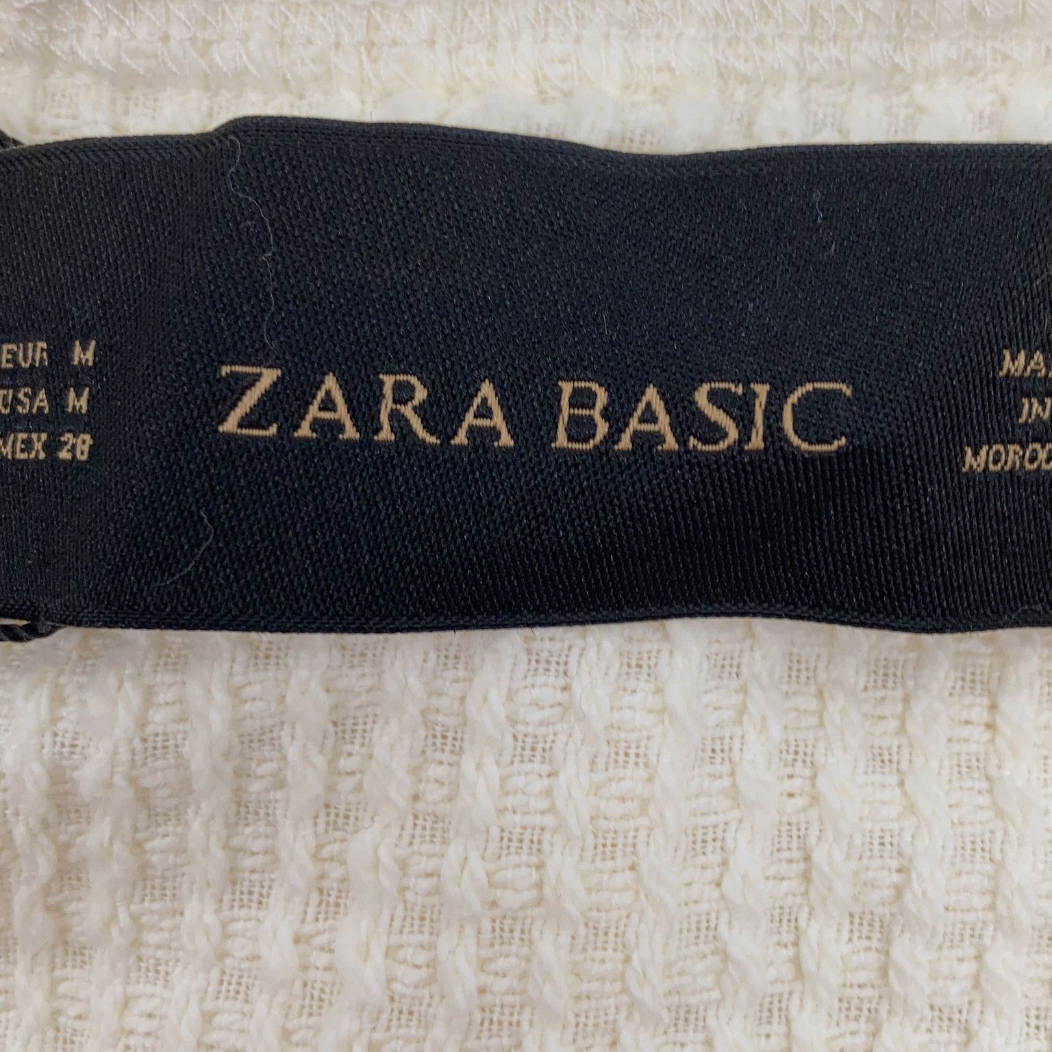 Zara Basic