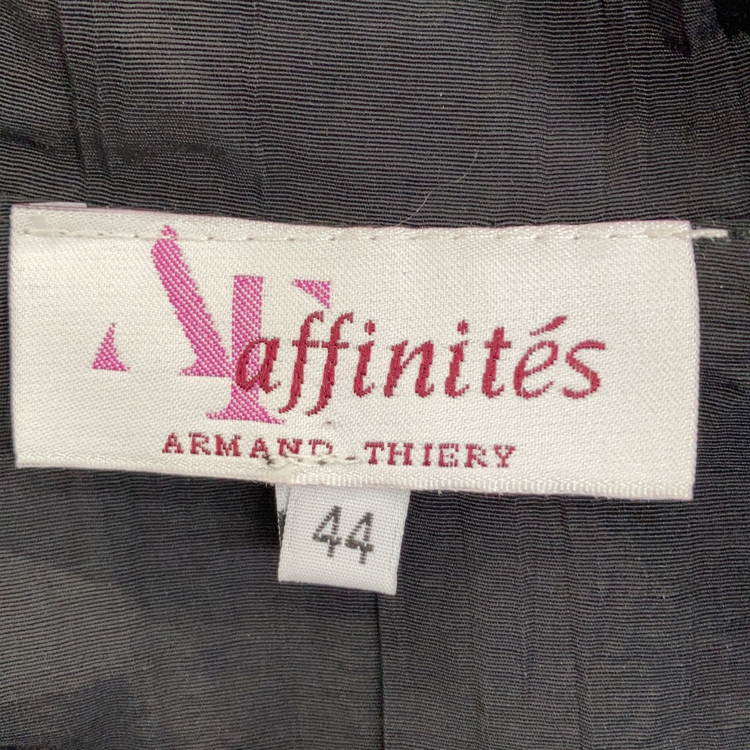 Affinites