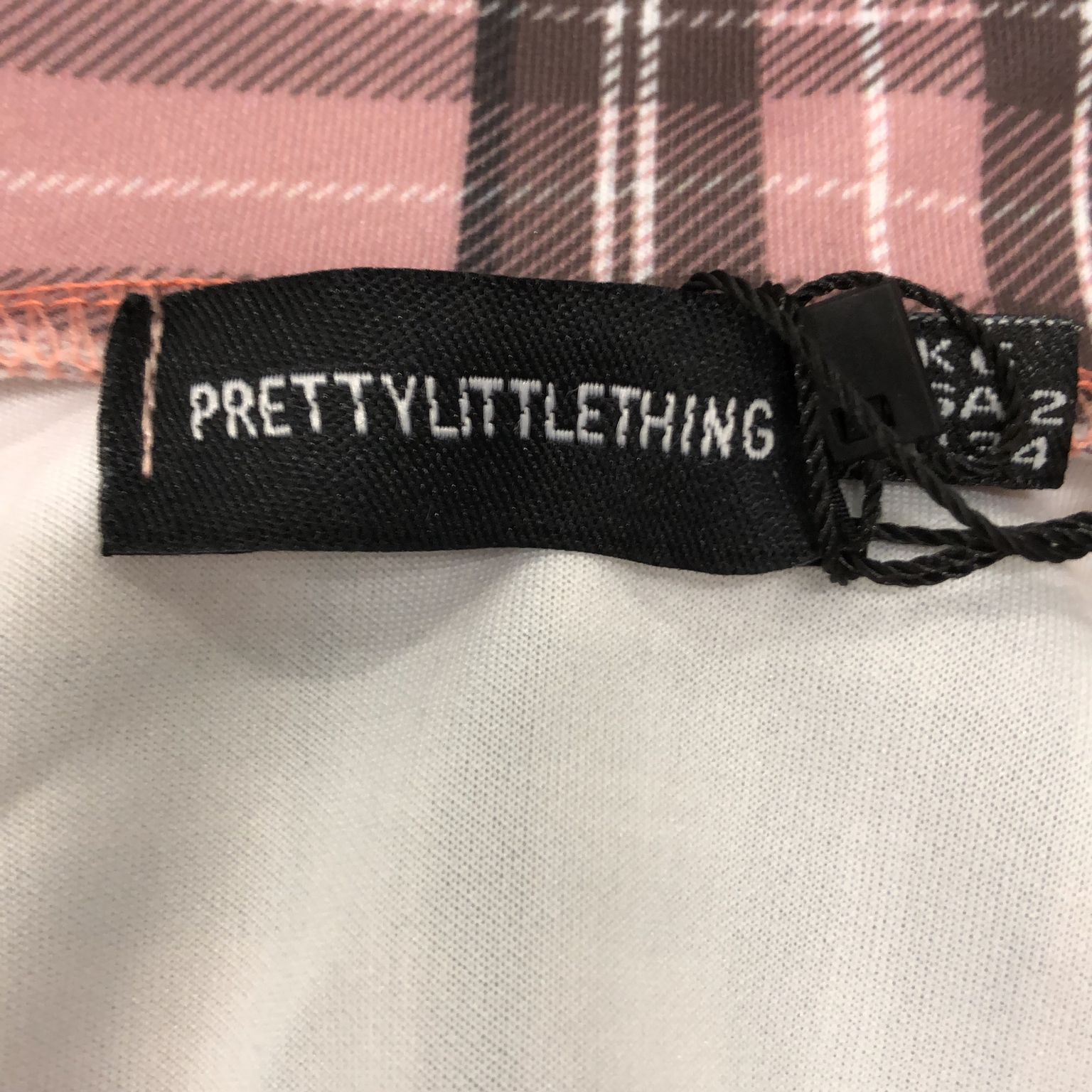 PrettyLittleThing