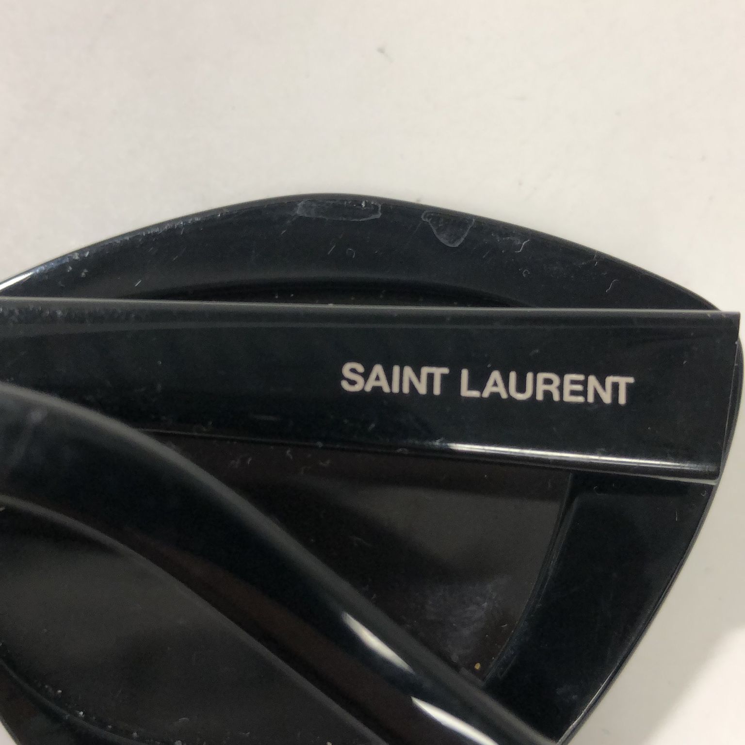 Saint Laurent