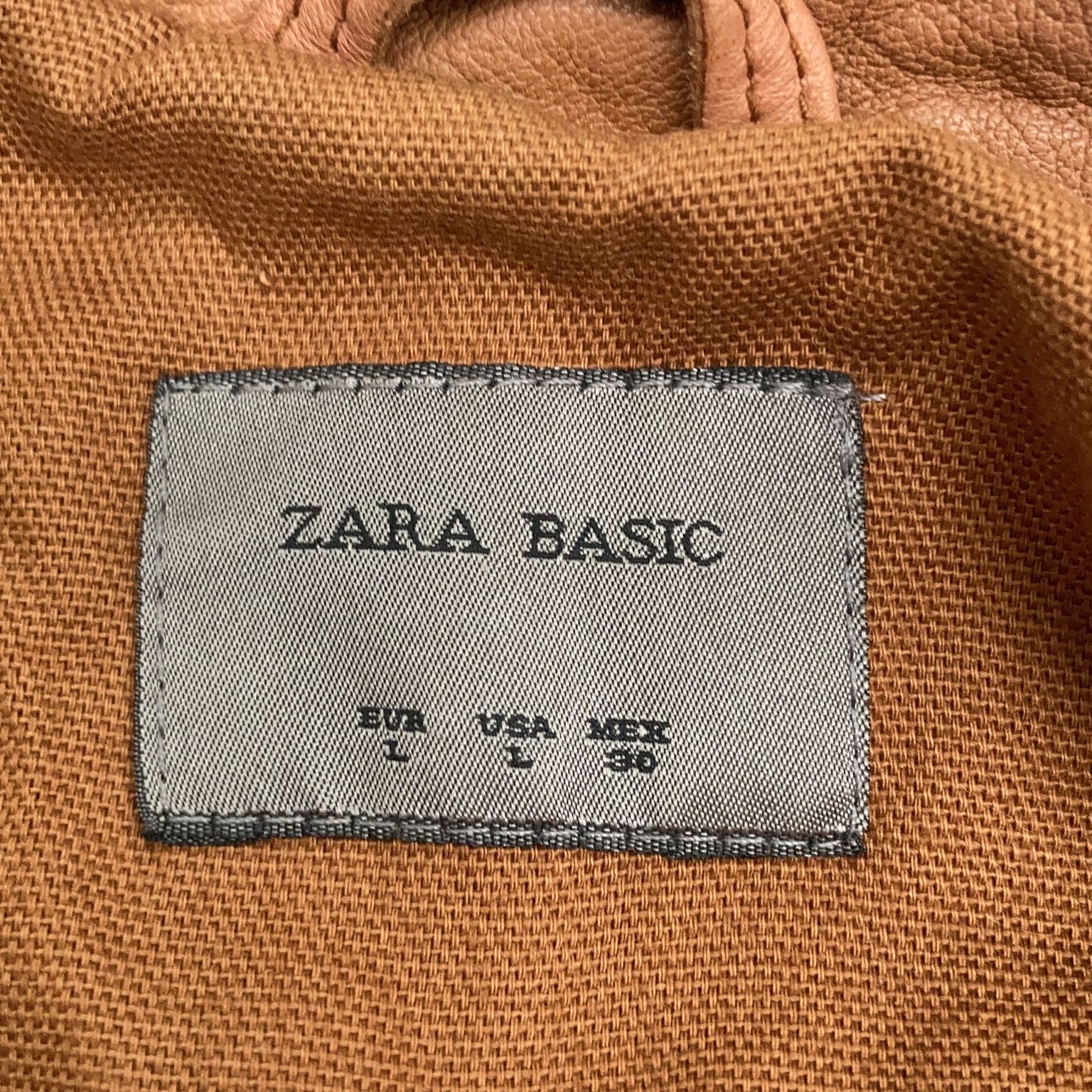 Zara Basic