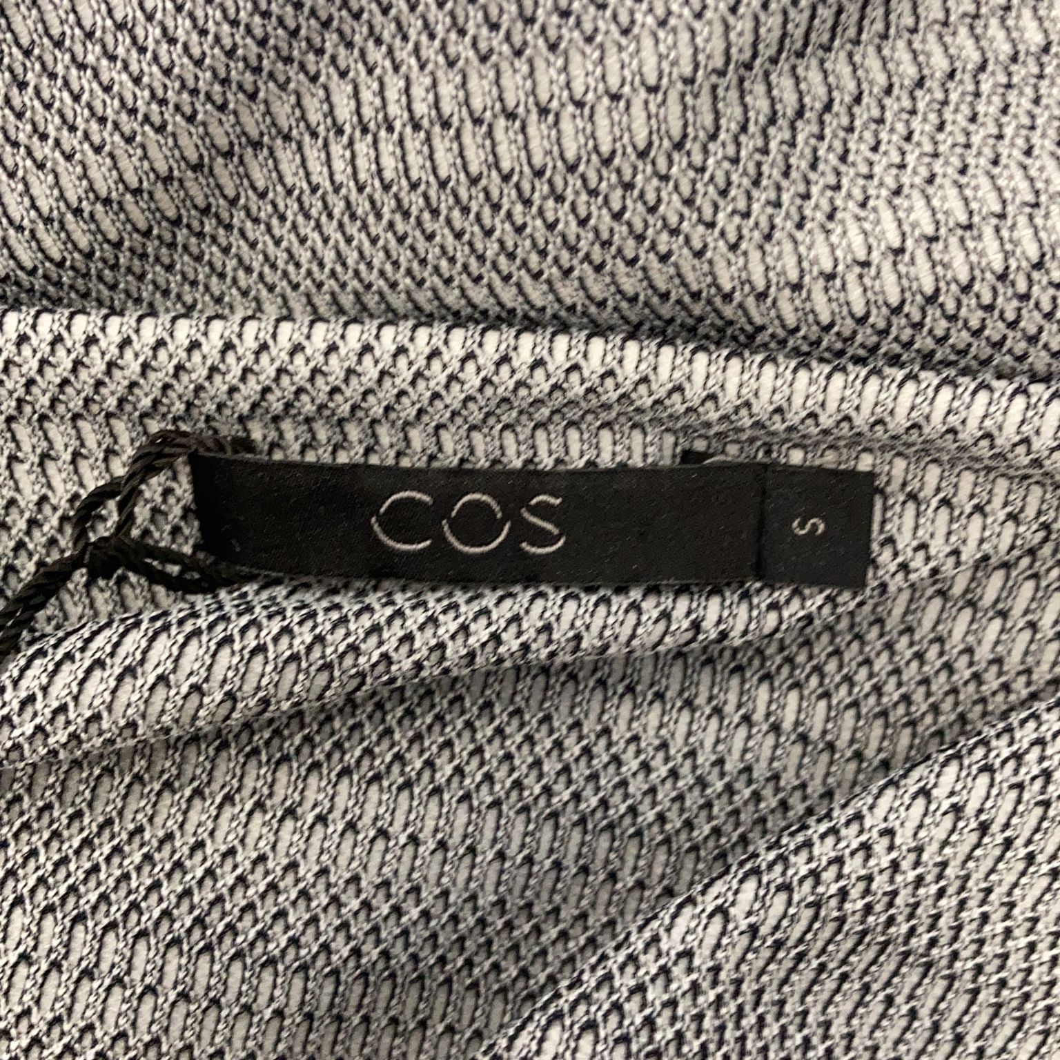 COS