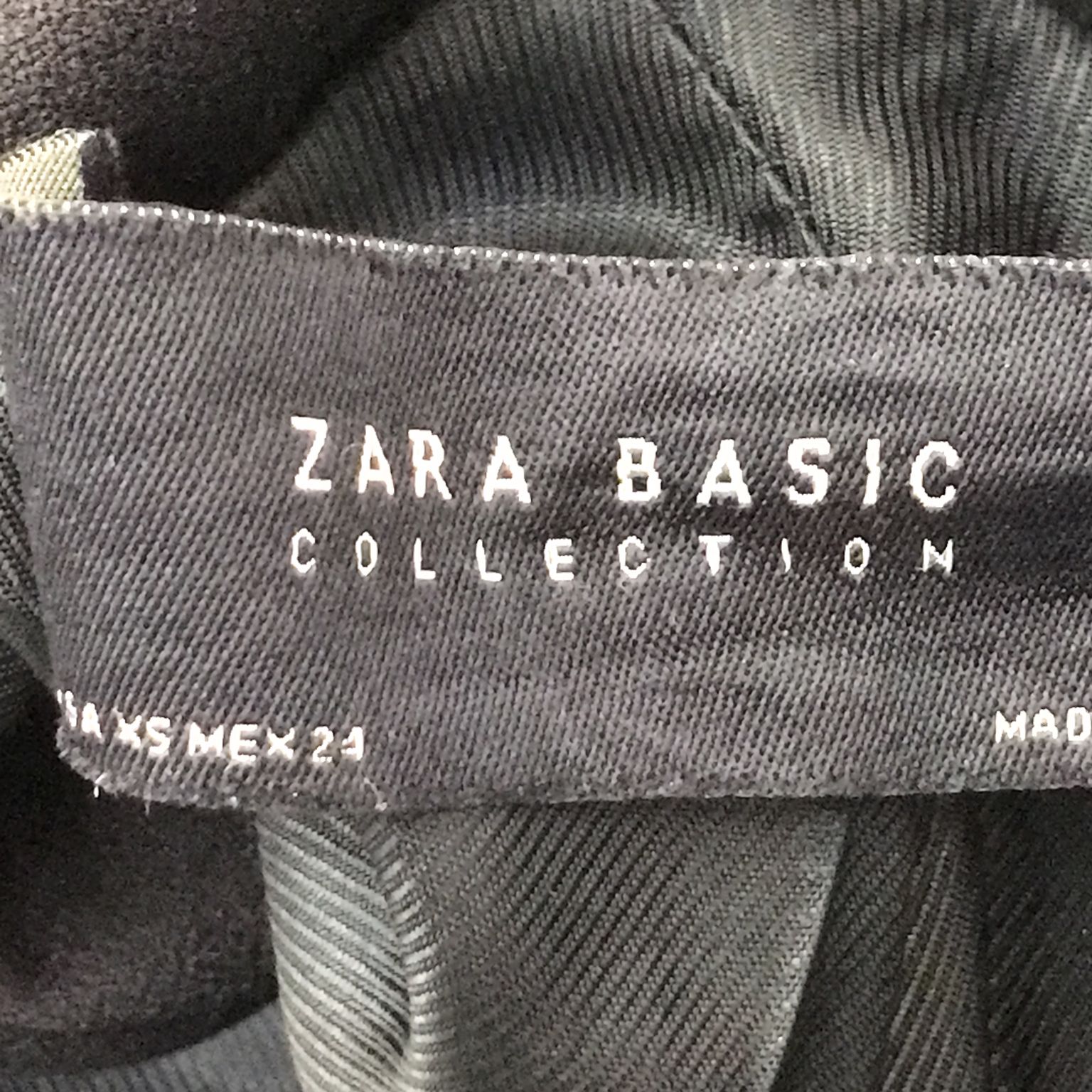 Zara Basic