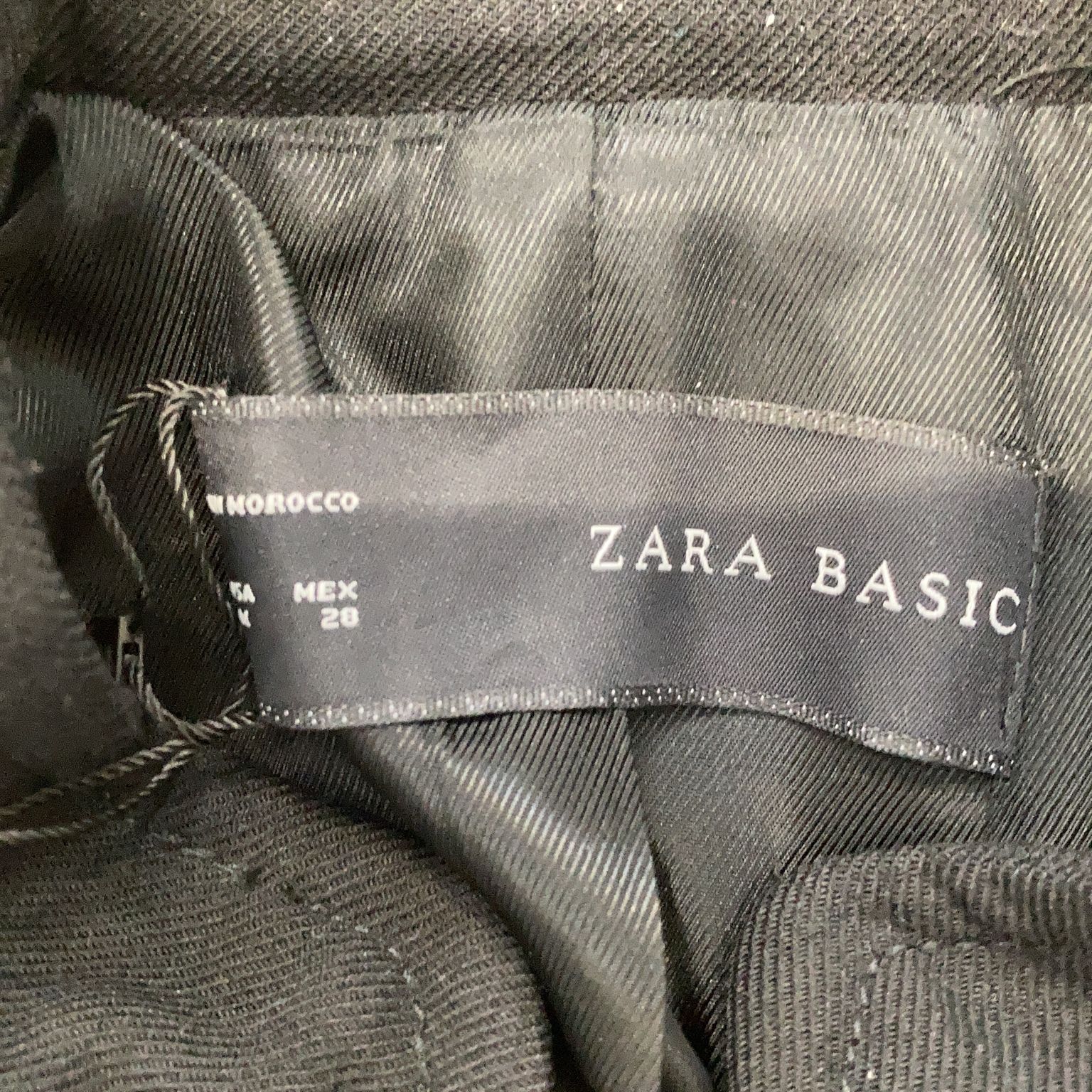 Zara Basic