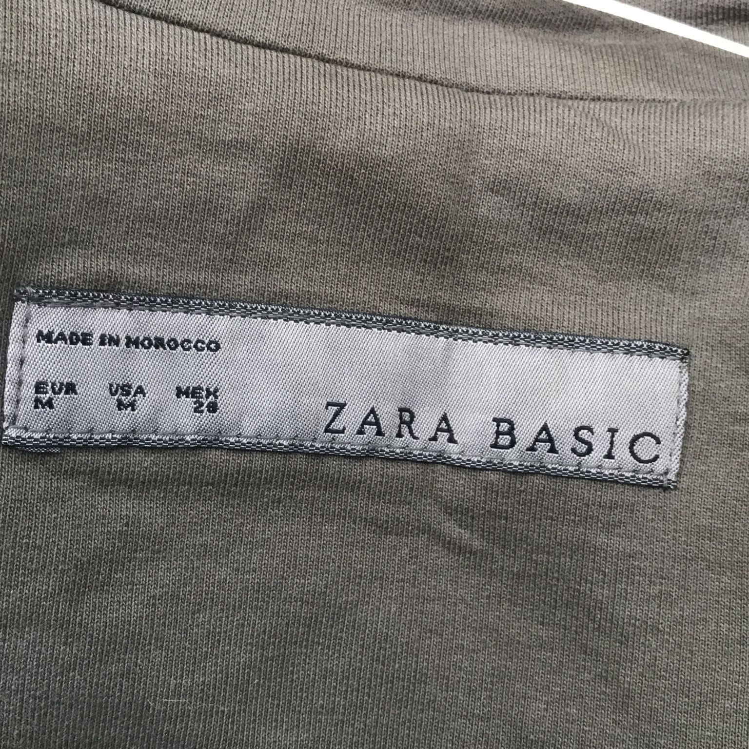 Zara Basic