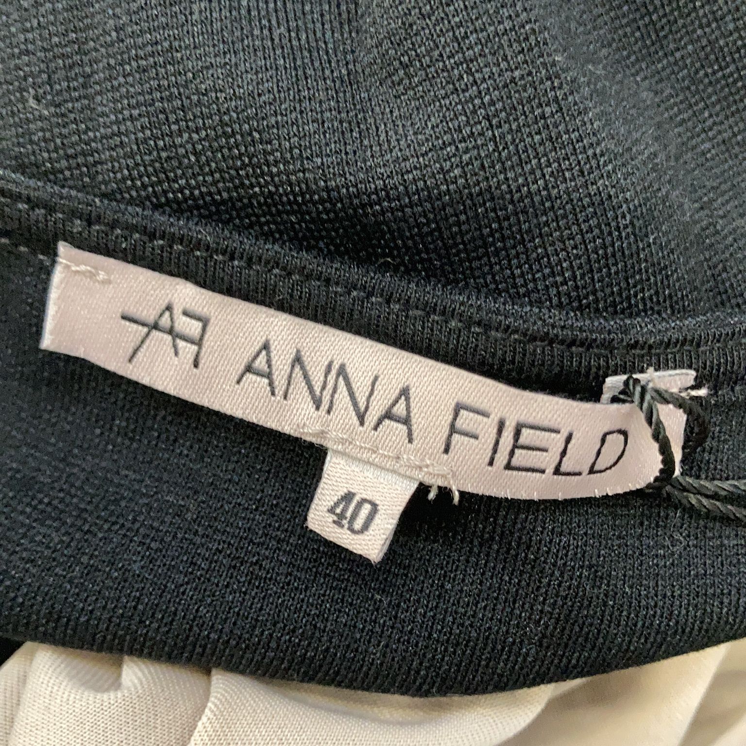 Anna Field