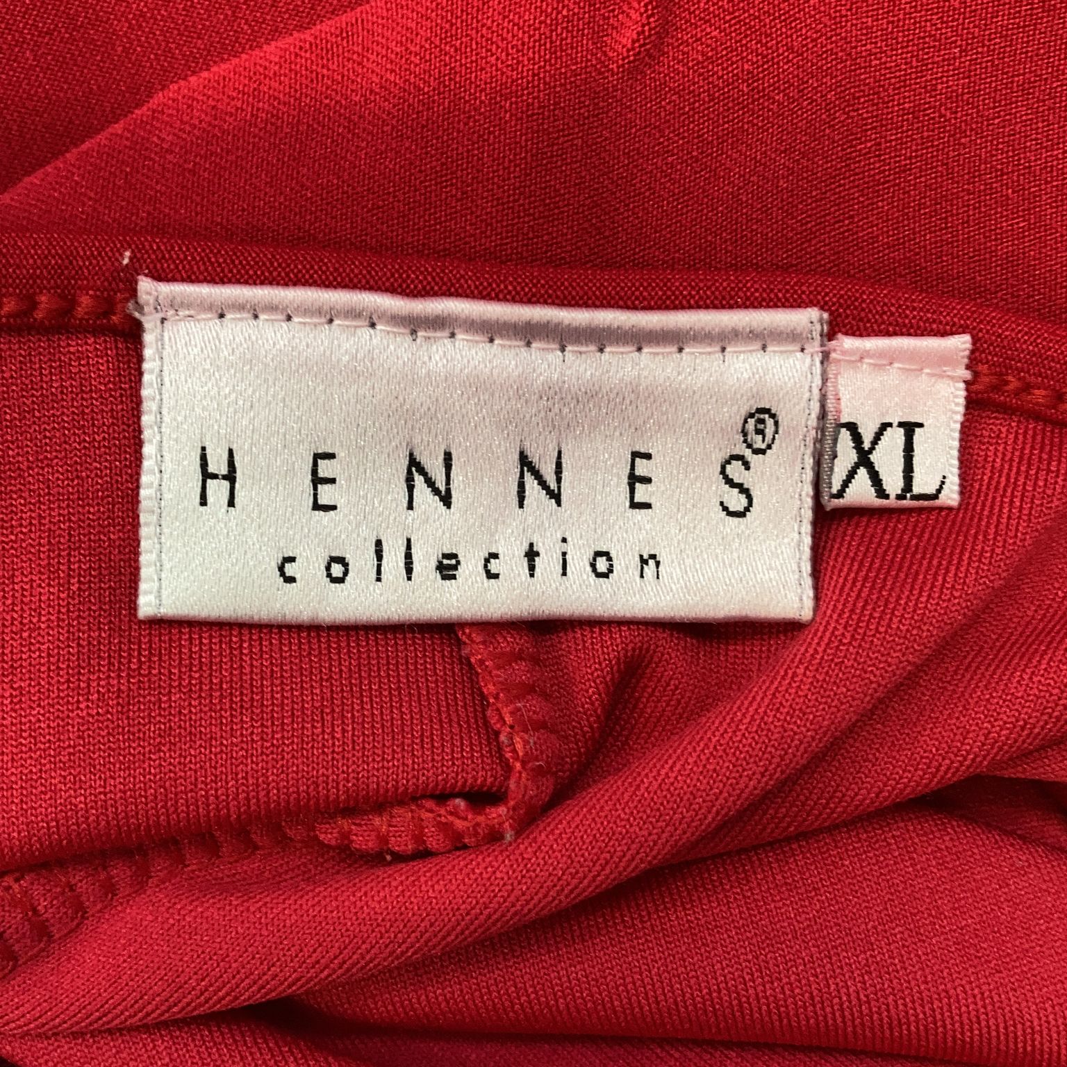 Hennes Collection