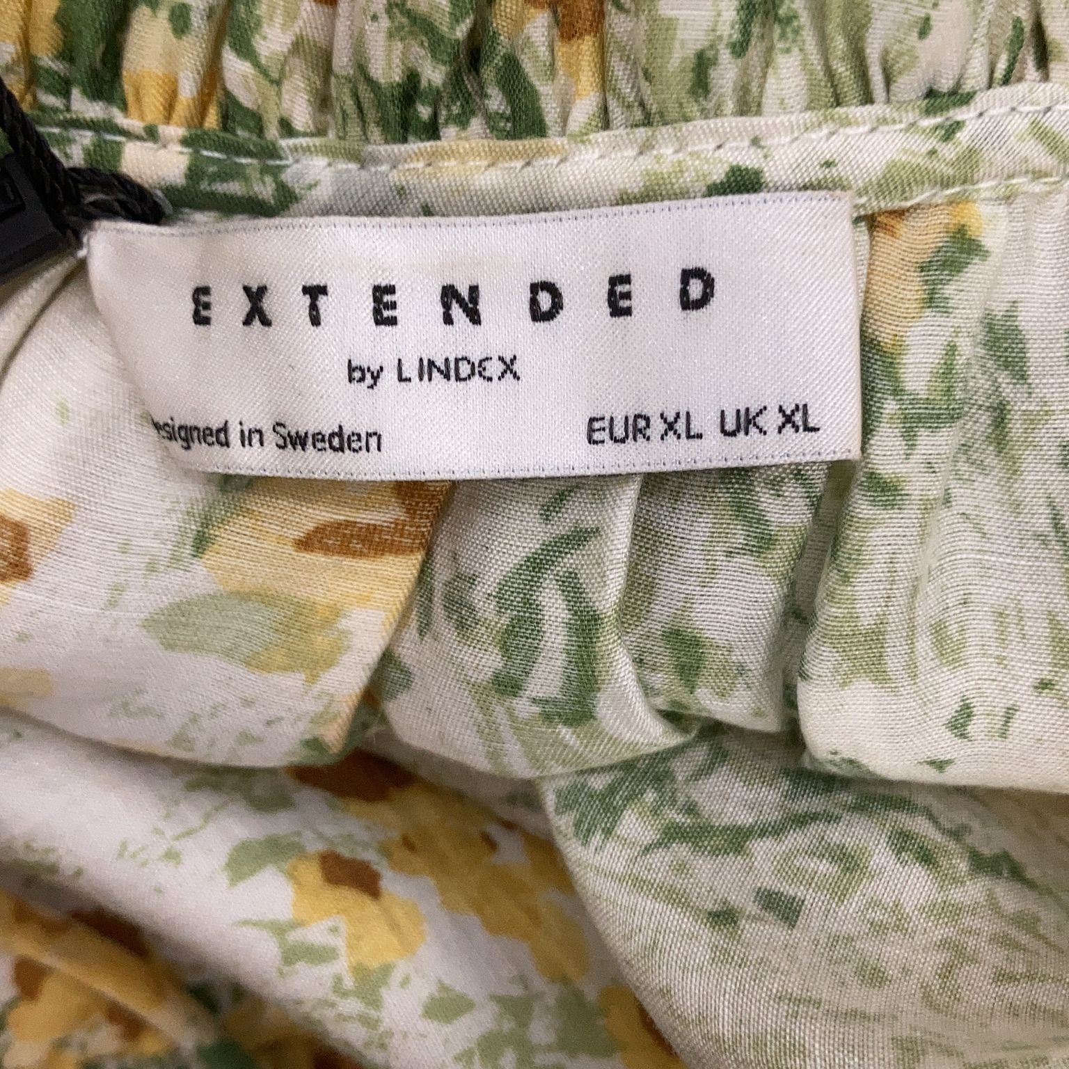 Extended by Lindex