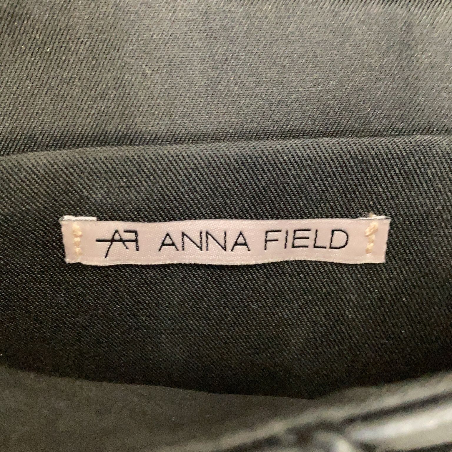 Anna Field