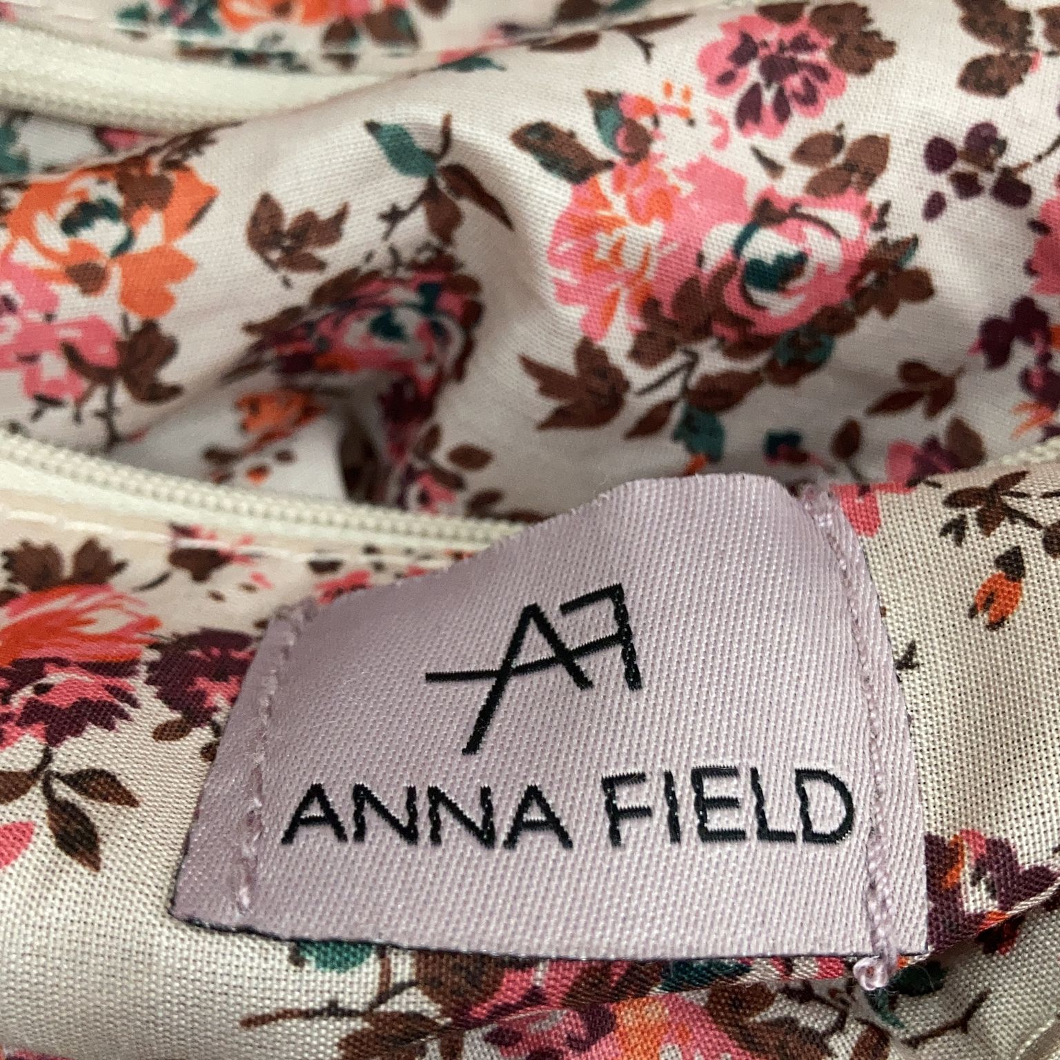 Anna Field