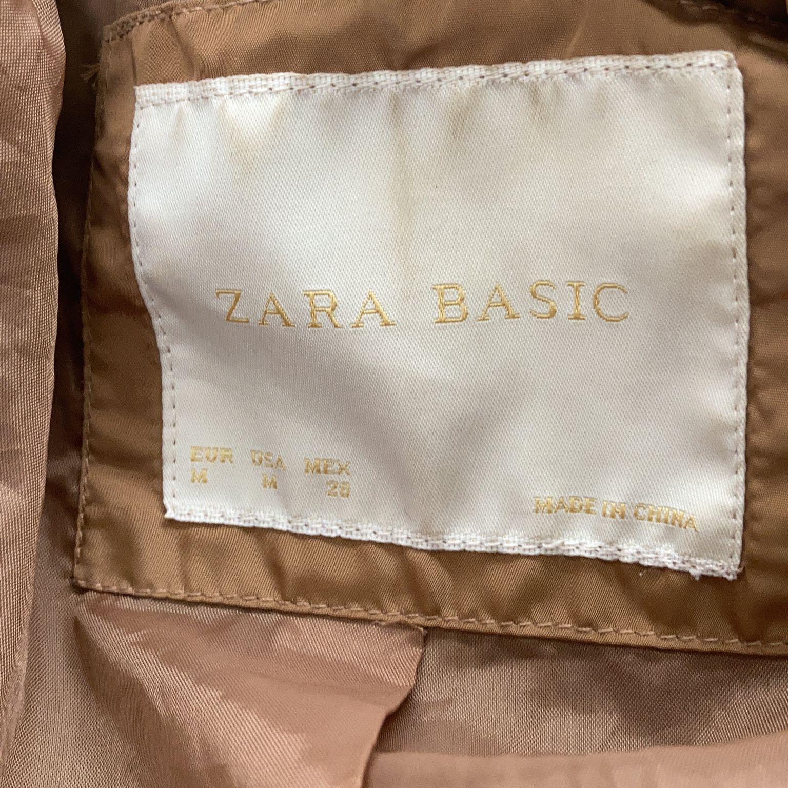 Zara Basic