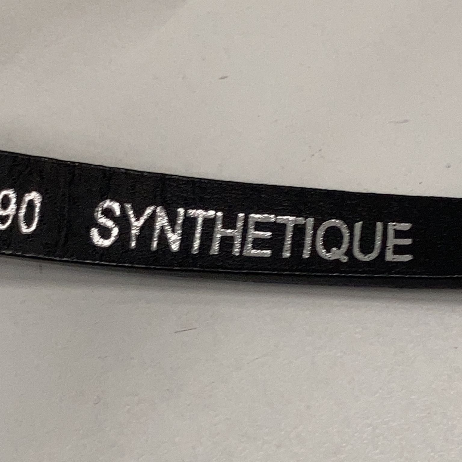 Synthetique