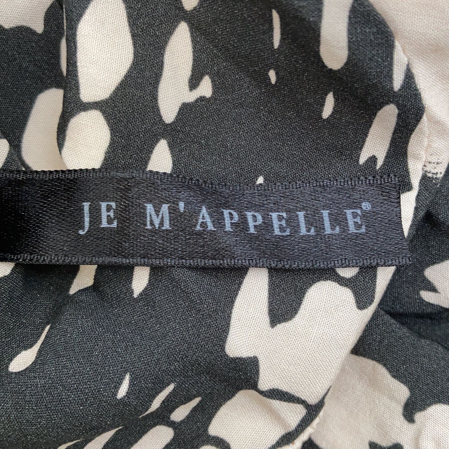 Je M'Appelle