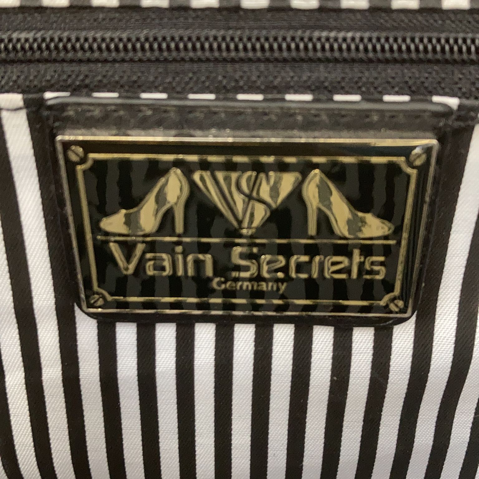 Vain Secrets