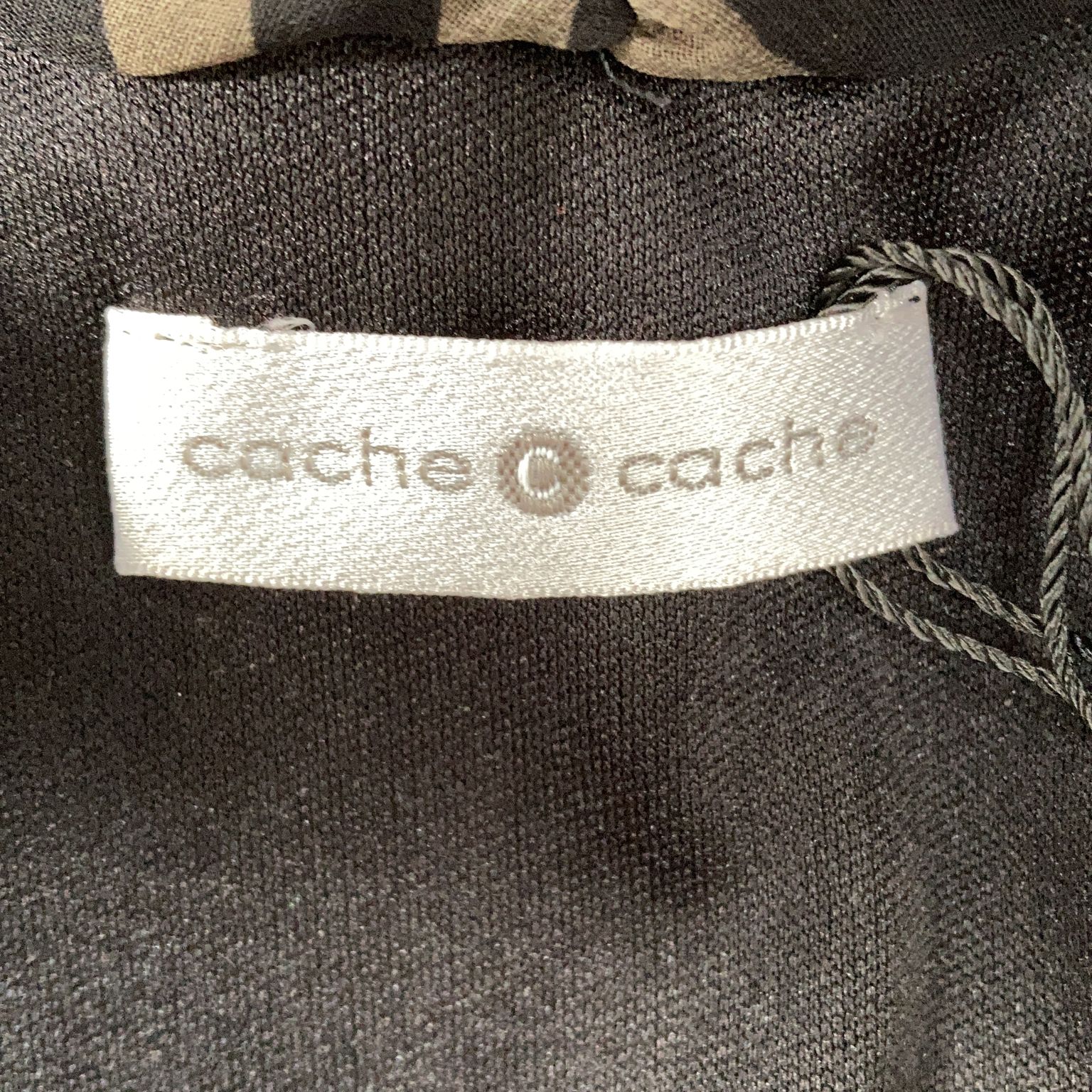 Cache Cache