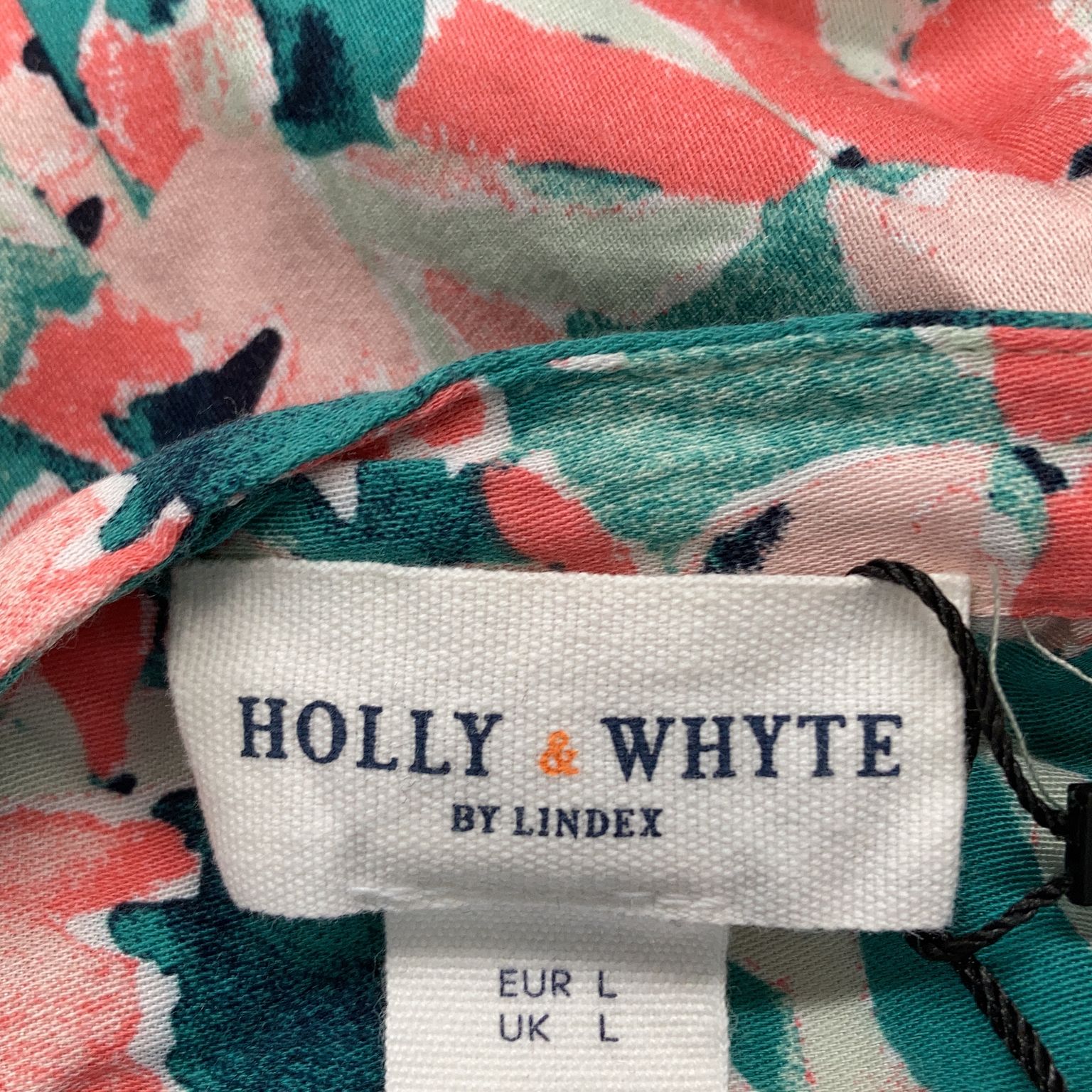 Holly  Whyte by Lindex