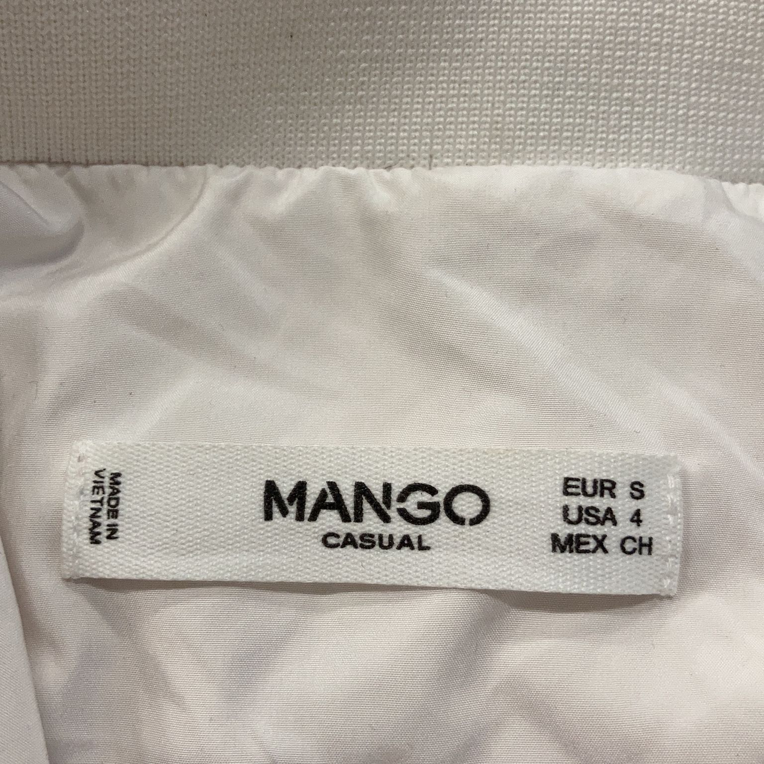 Mango Casual