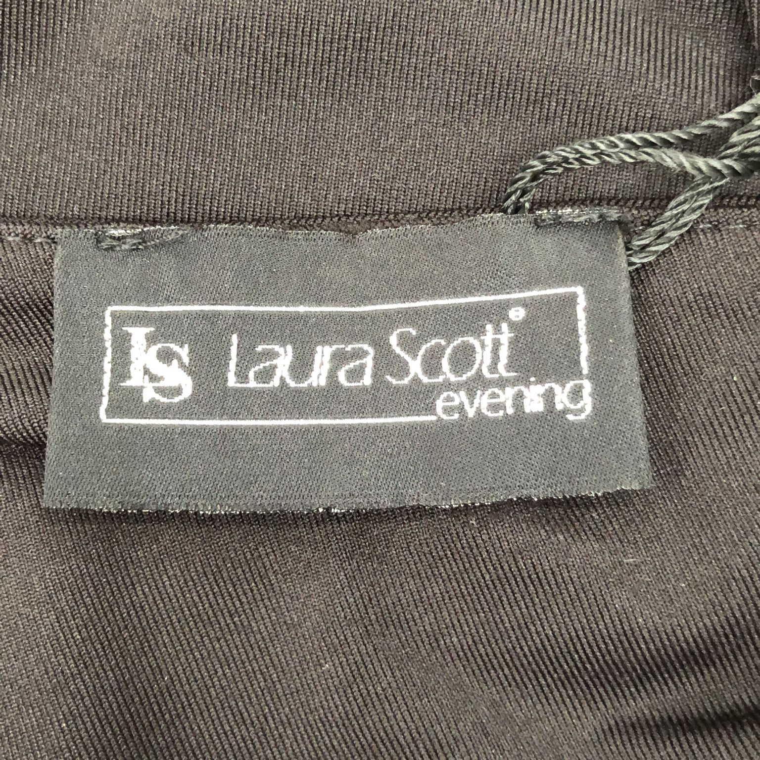 Laura Scott