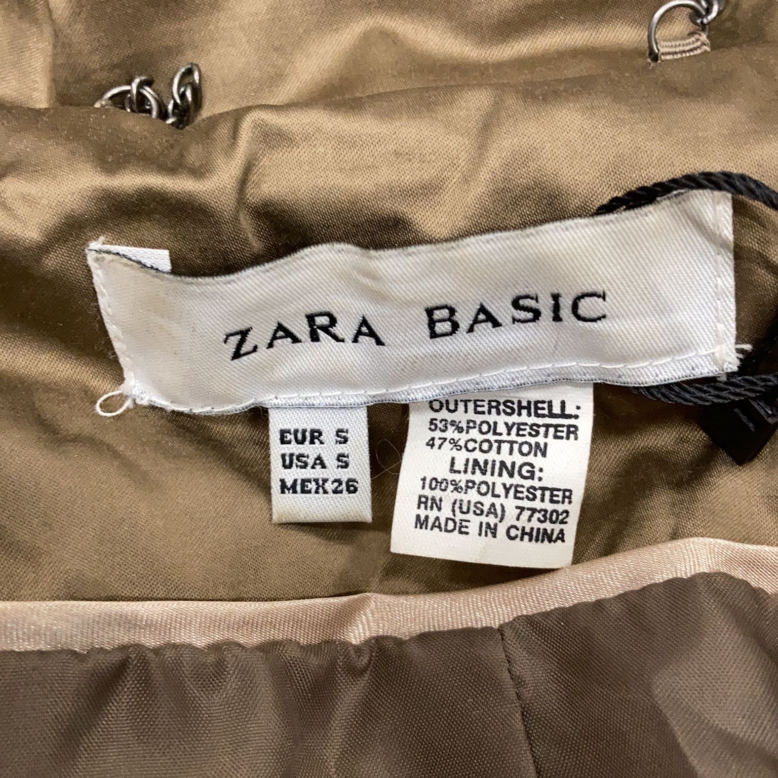 Zara Basic