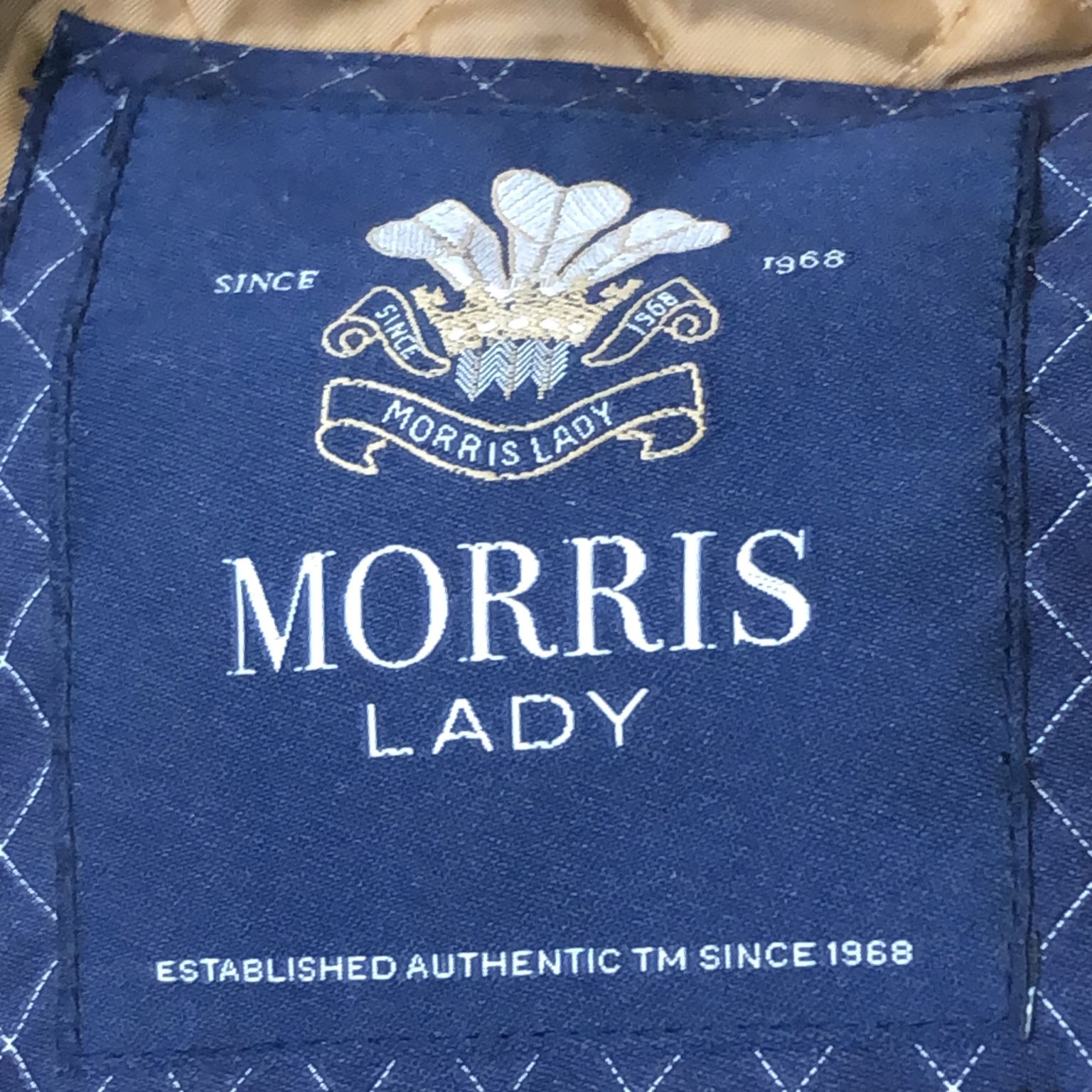 Morris Lady