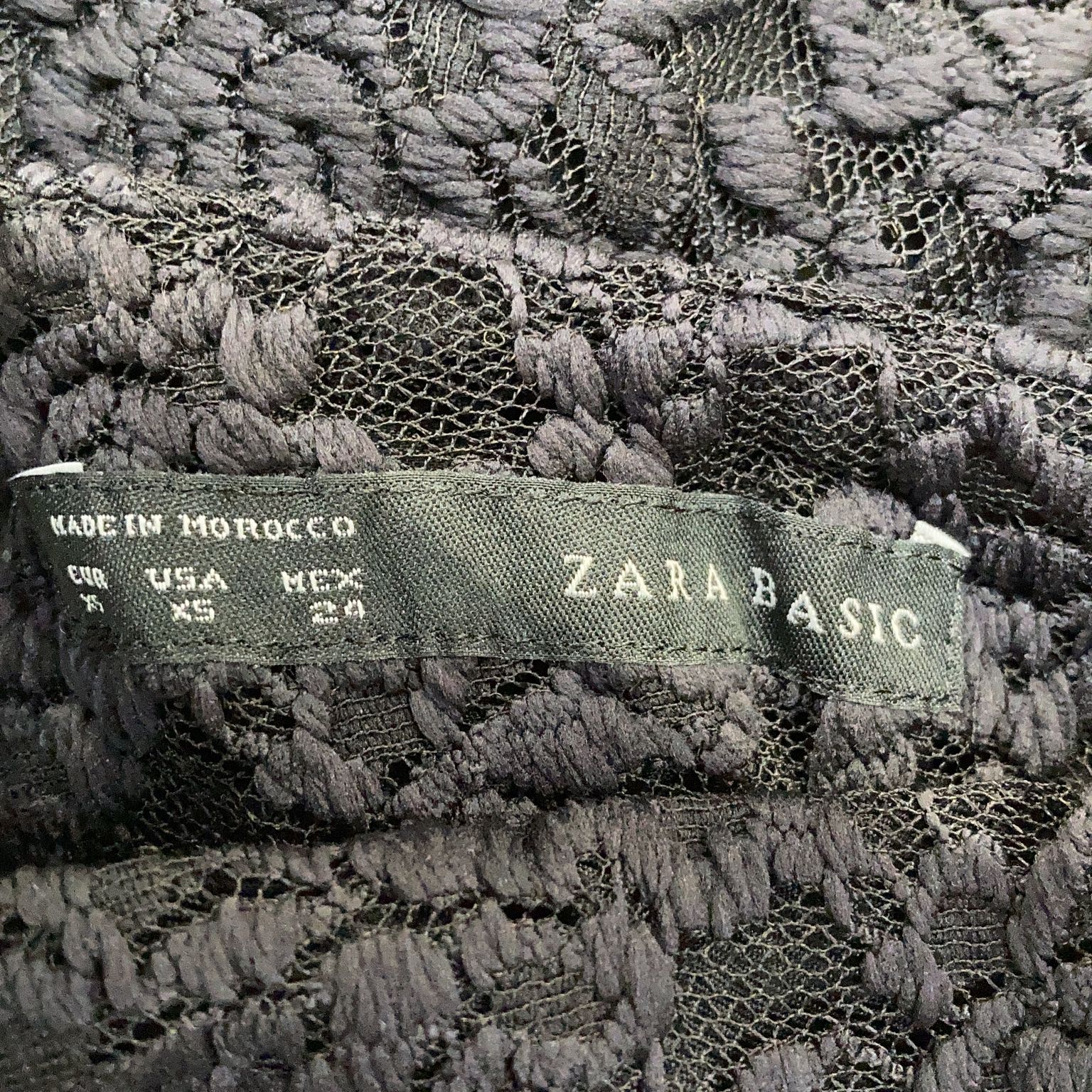 Zara Basic