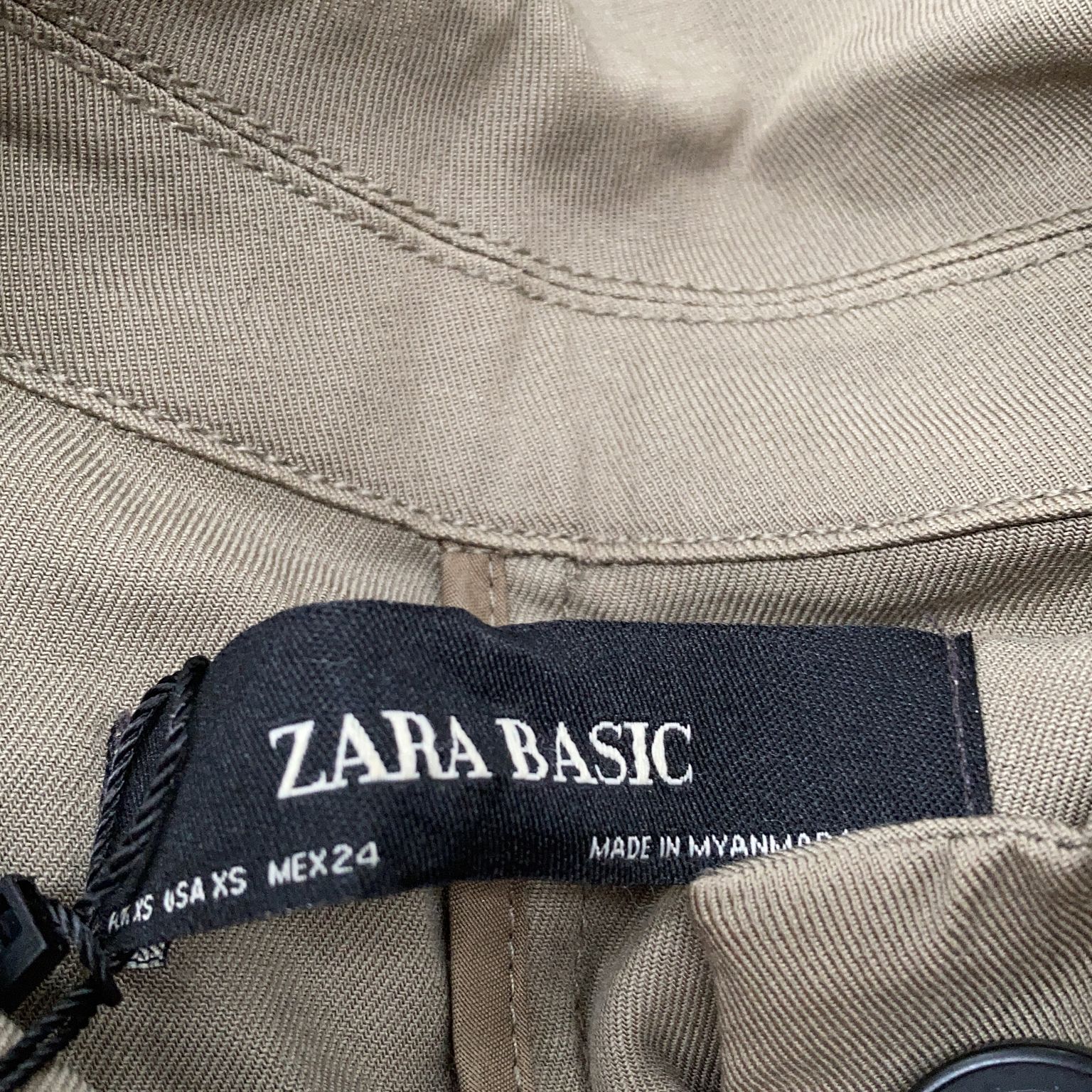 Zara Basic