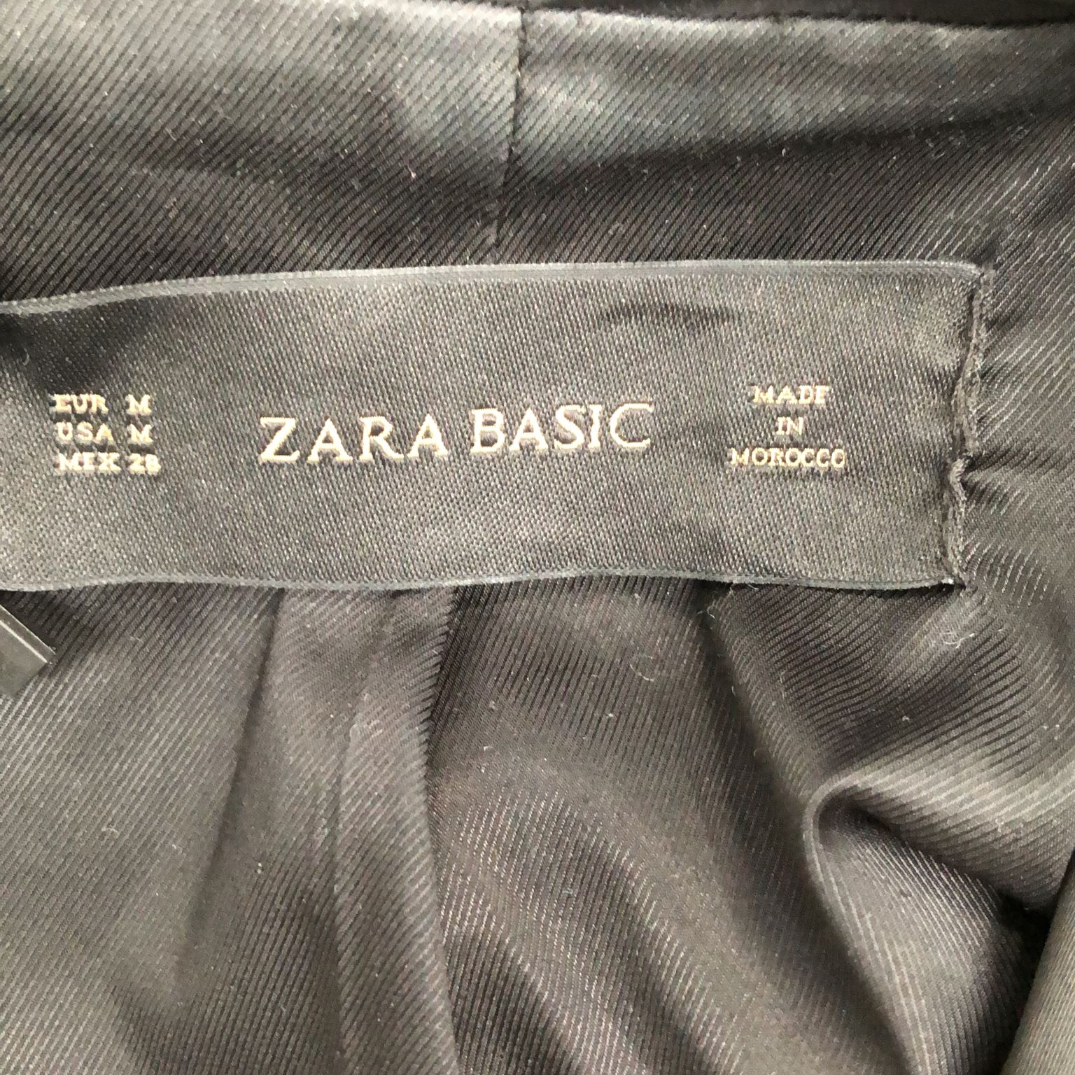 Zara Basic