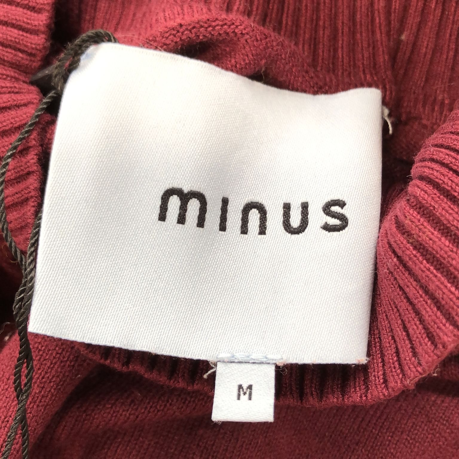 Minus