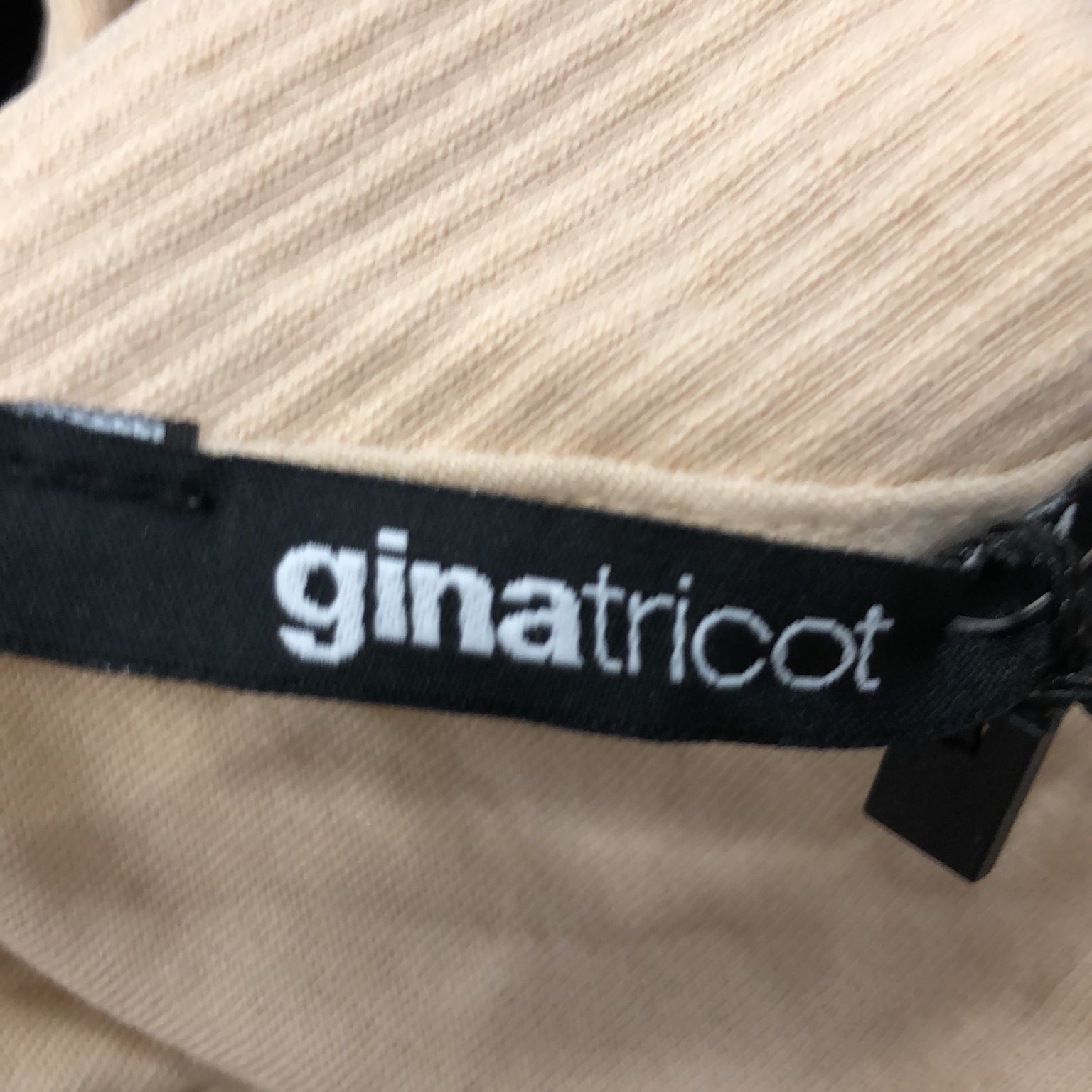 Gina Tricot