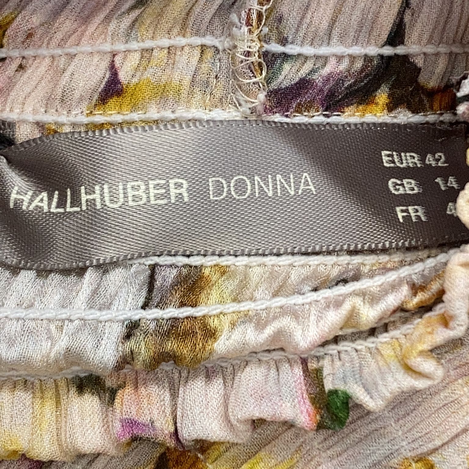 Hallhuber Donna