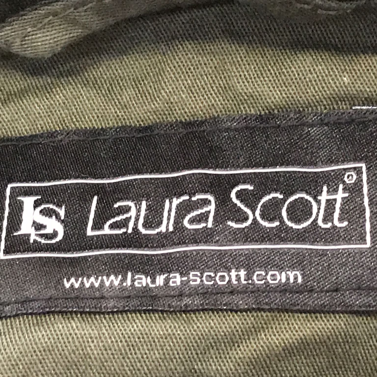 Laura Scott