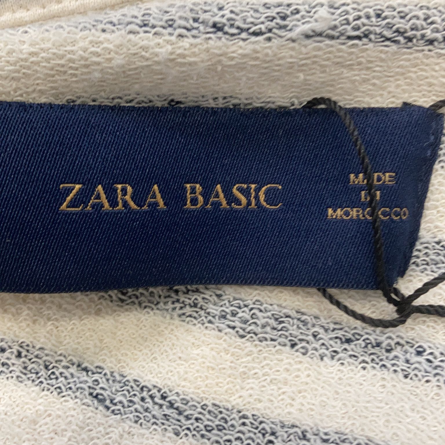 Zara Basic