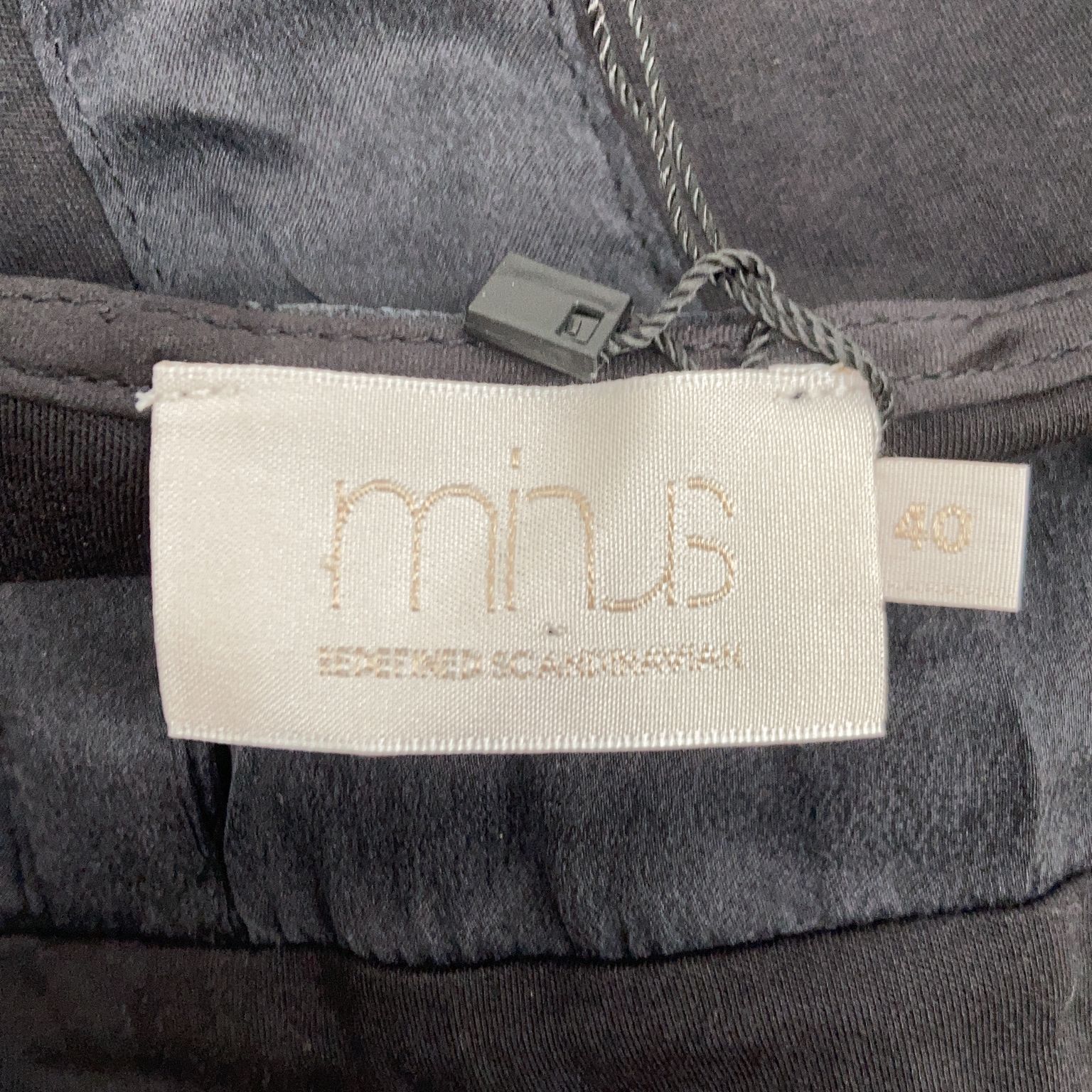 Minus