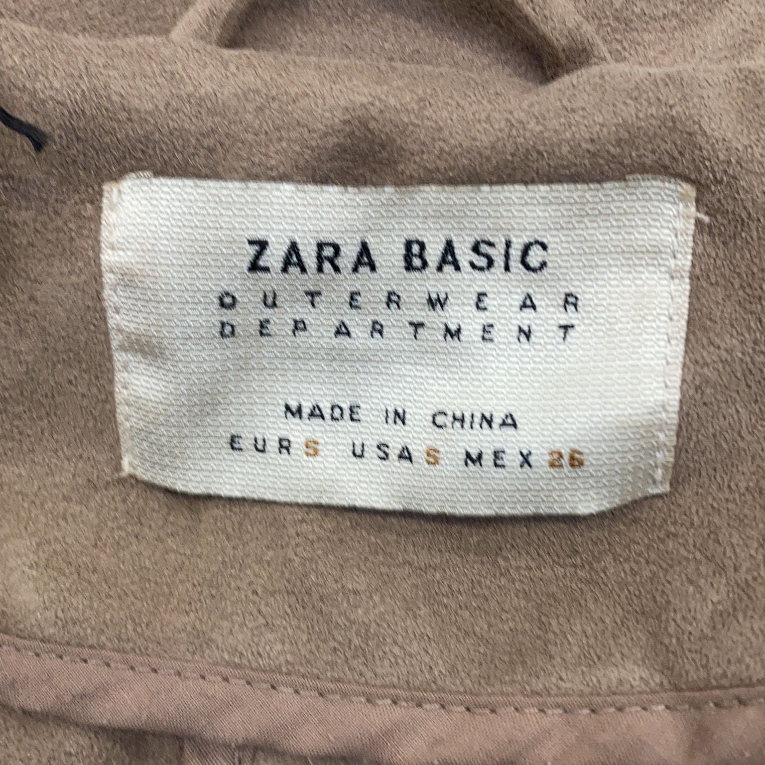 Zara Basic