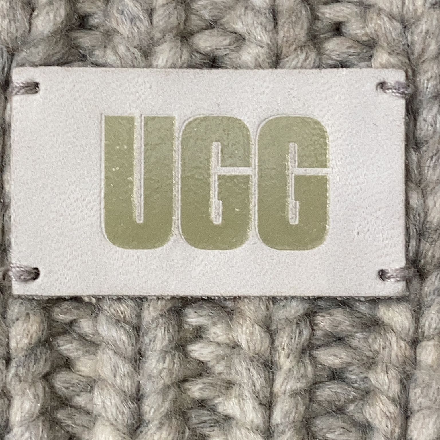 UGG