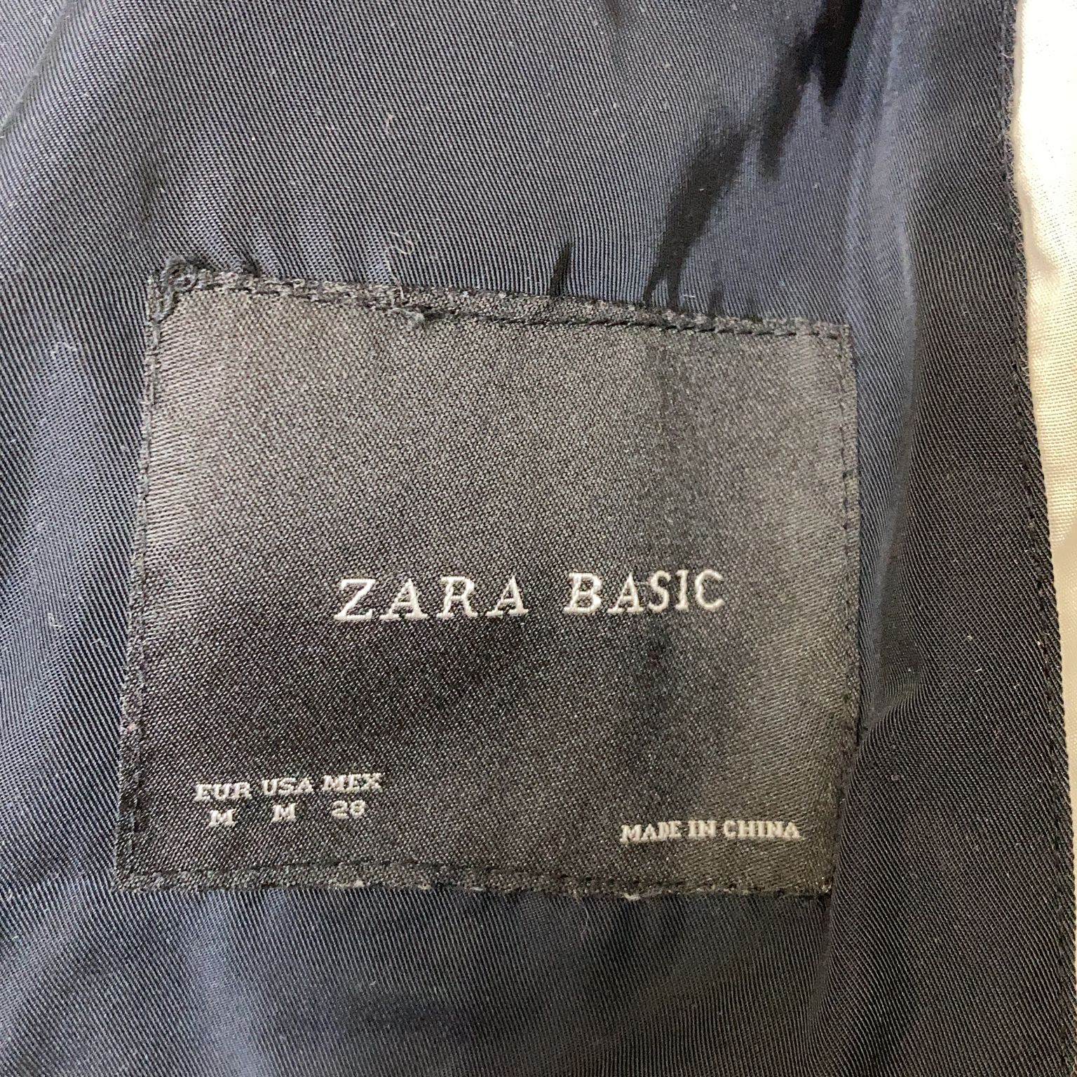 Zara Basic