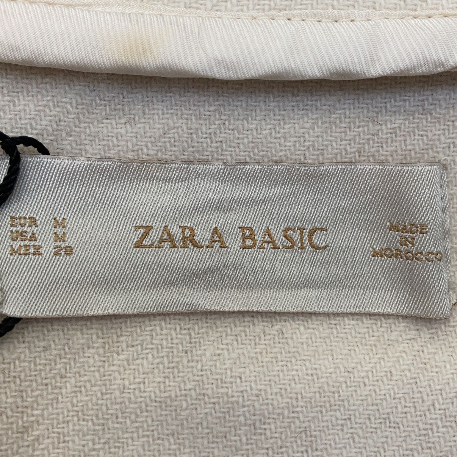 Zara Basic