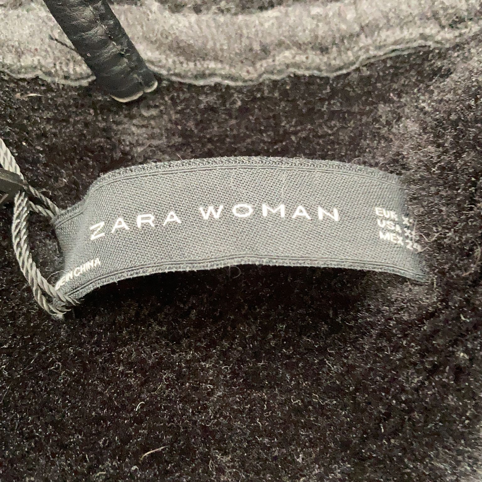 Zara Woman