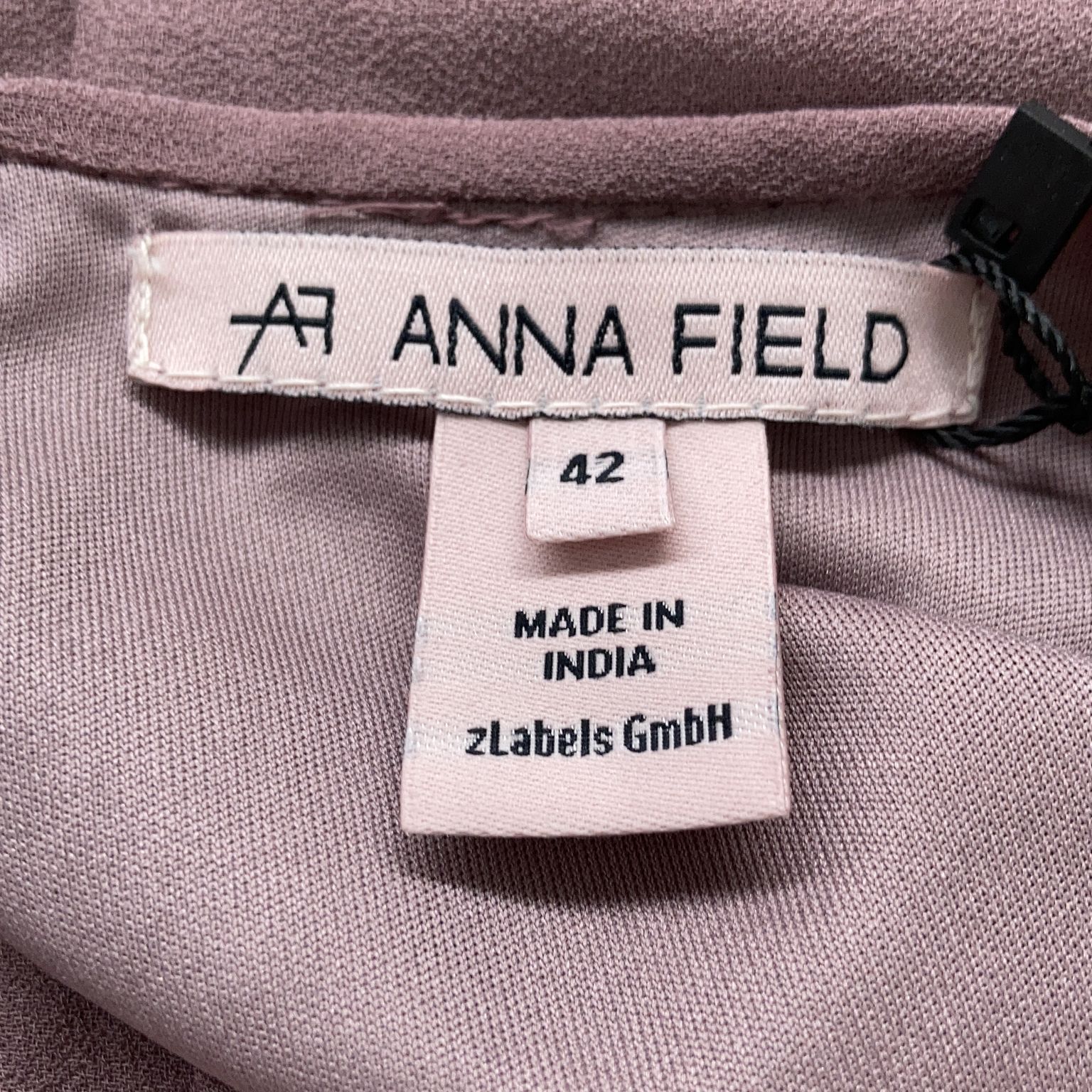 Anna Field