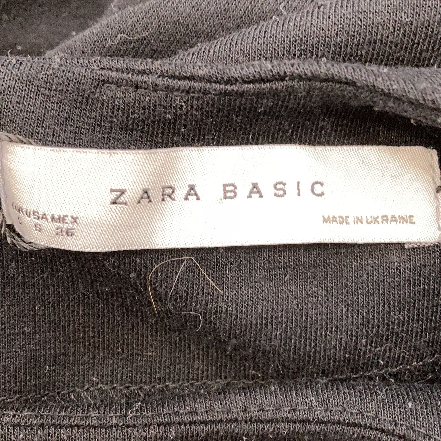 Zara Basic