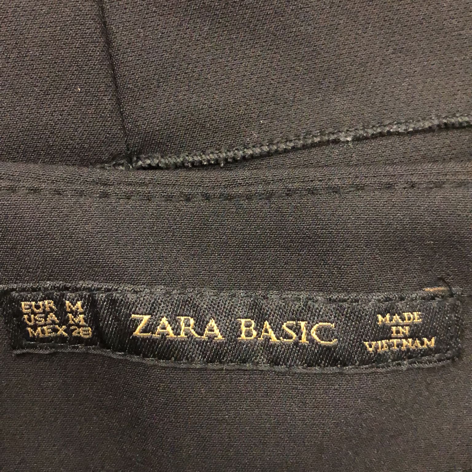 Zara Basic