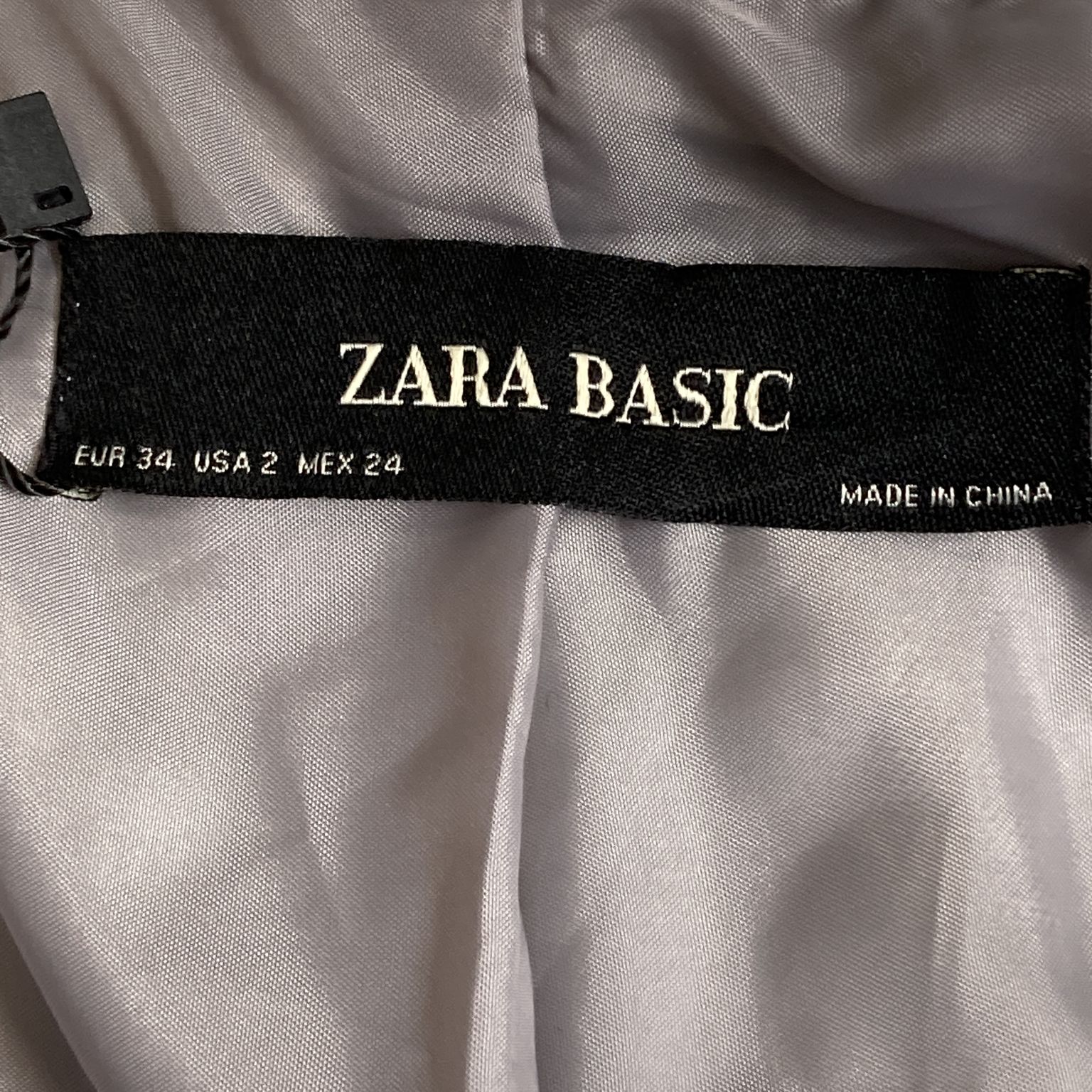 Zara Basic